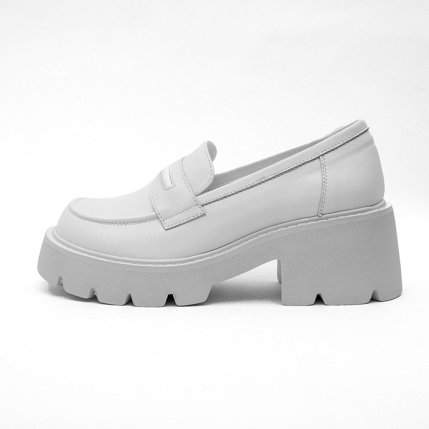 Women's Beauty Power Summer Skirt Slip-on Soft Leather Shoes