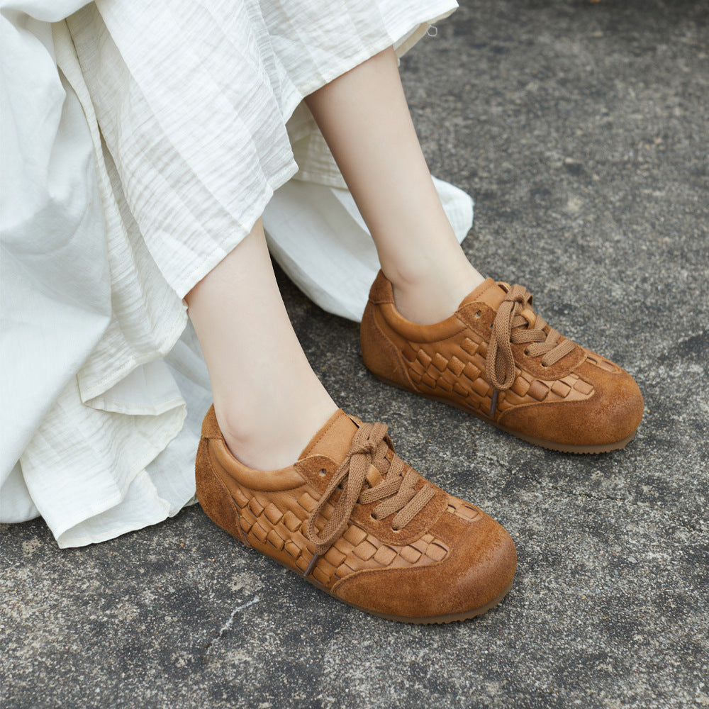 Women's Genuine Retro Style Round Toe Shallow Mouth Flat German Women's Casual Shoes