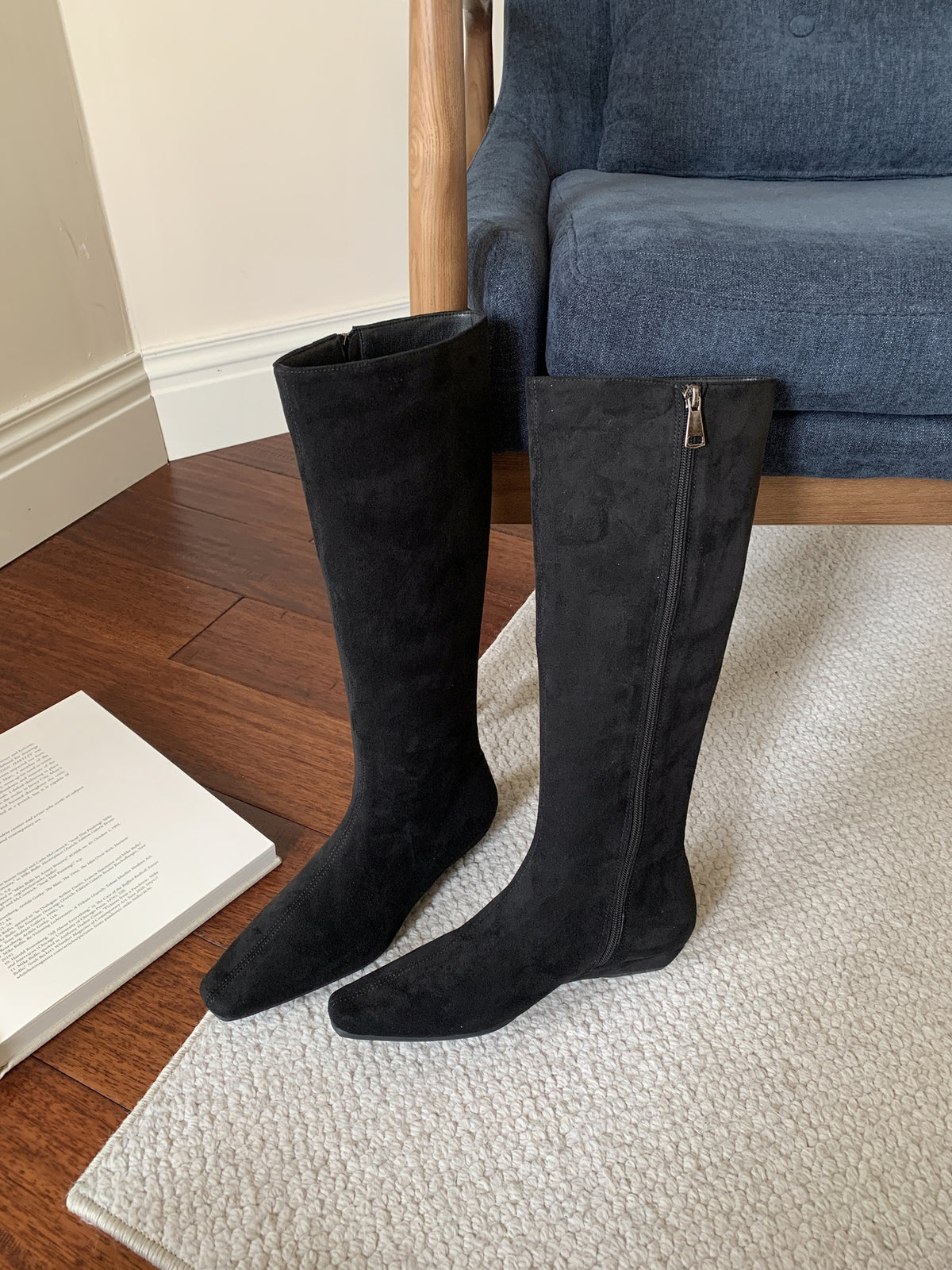 Long Female Below The Knee Tall Boots