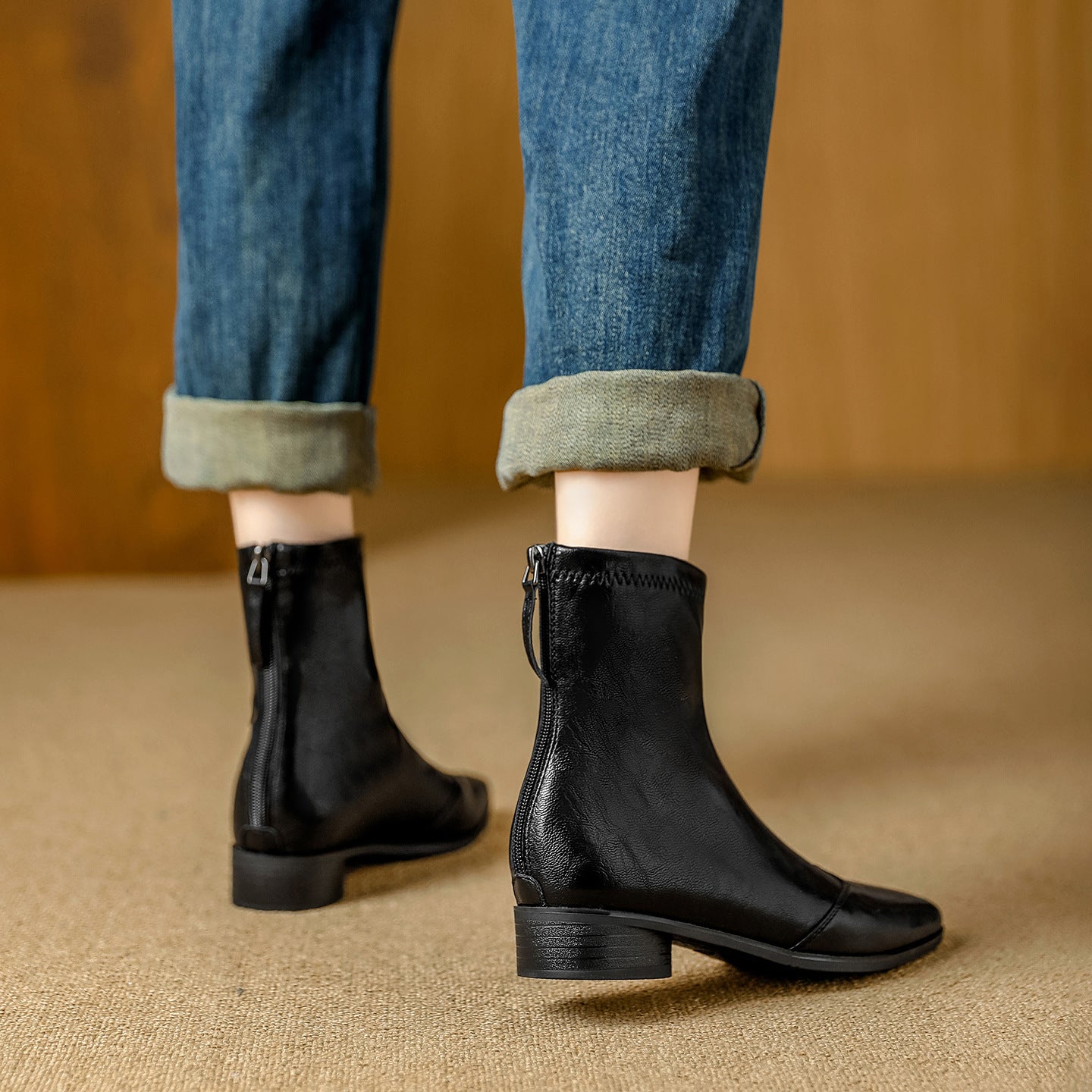 Square Toe Fashion Commuter Thick Comfortable Back Zipper Women's Leather Boots
