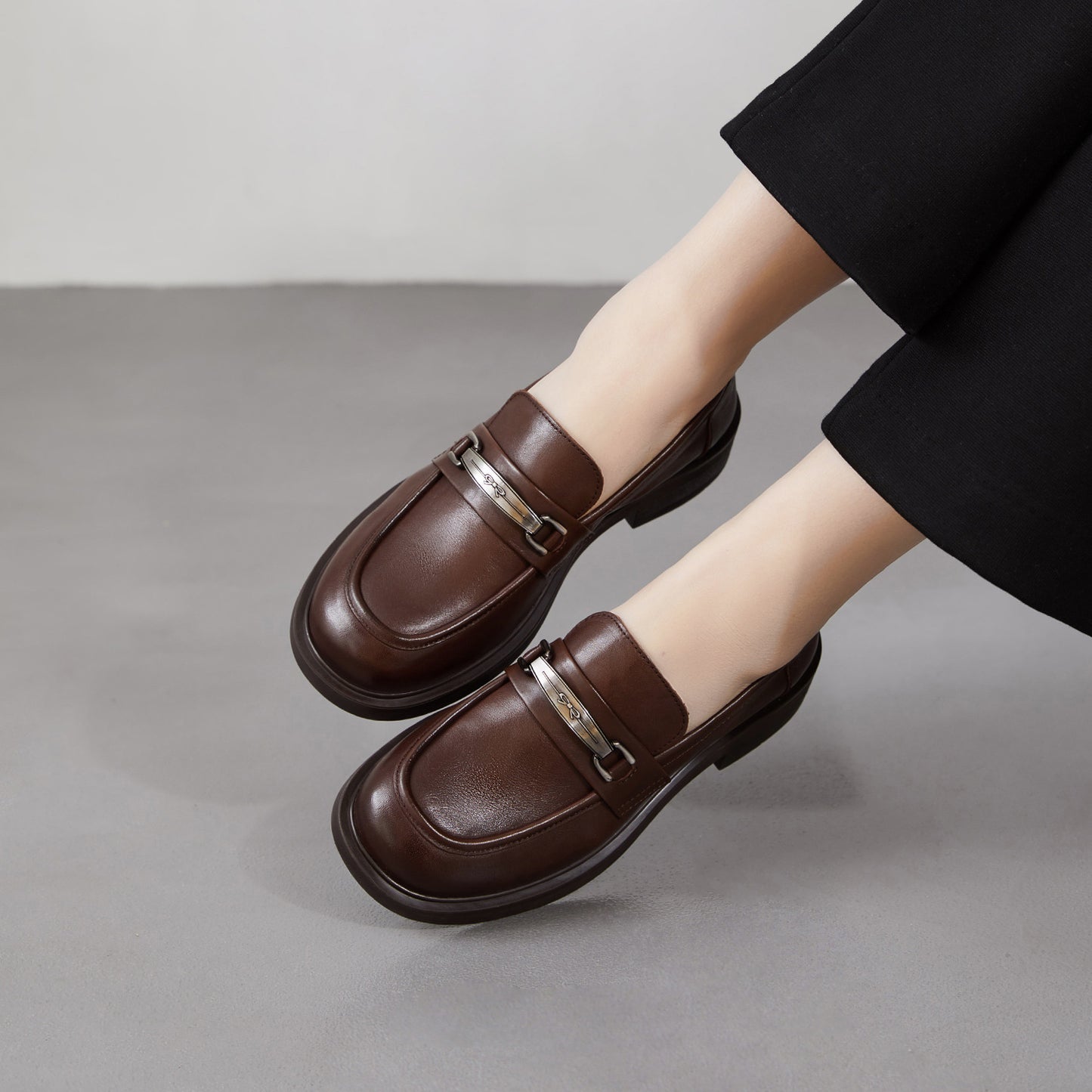 Women's Light Luxury Genuine Spring Black Slip-on Comfortable Leather Shoes