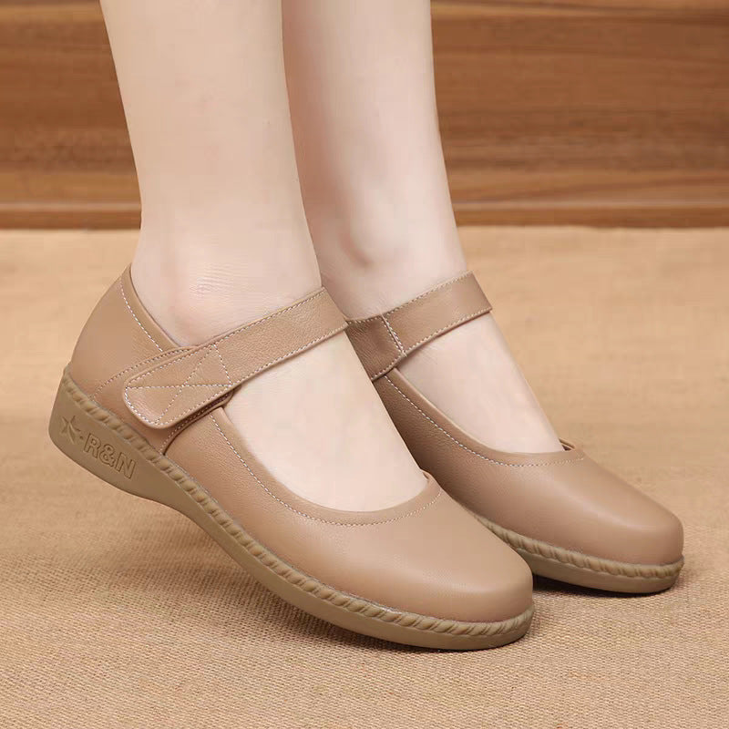 Women's Flat Bottom Soft Mom Walking Dancing Women's Casual Shoes