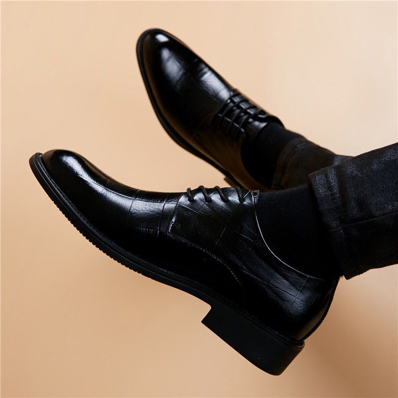 Men's Formal Breathable Lace British Wedding Men's Business Leather Shoes