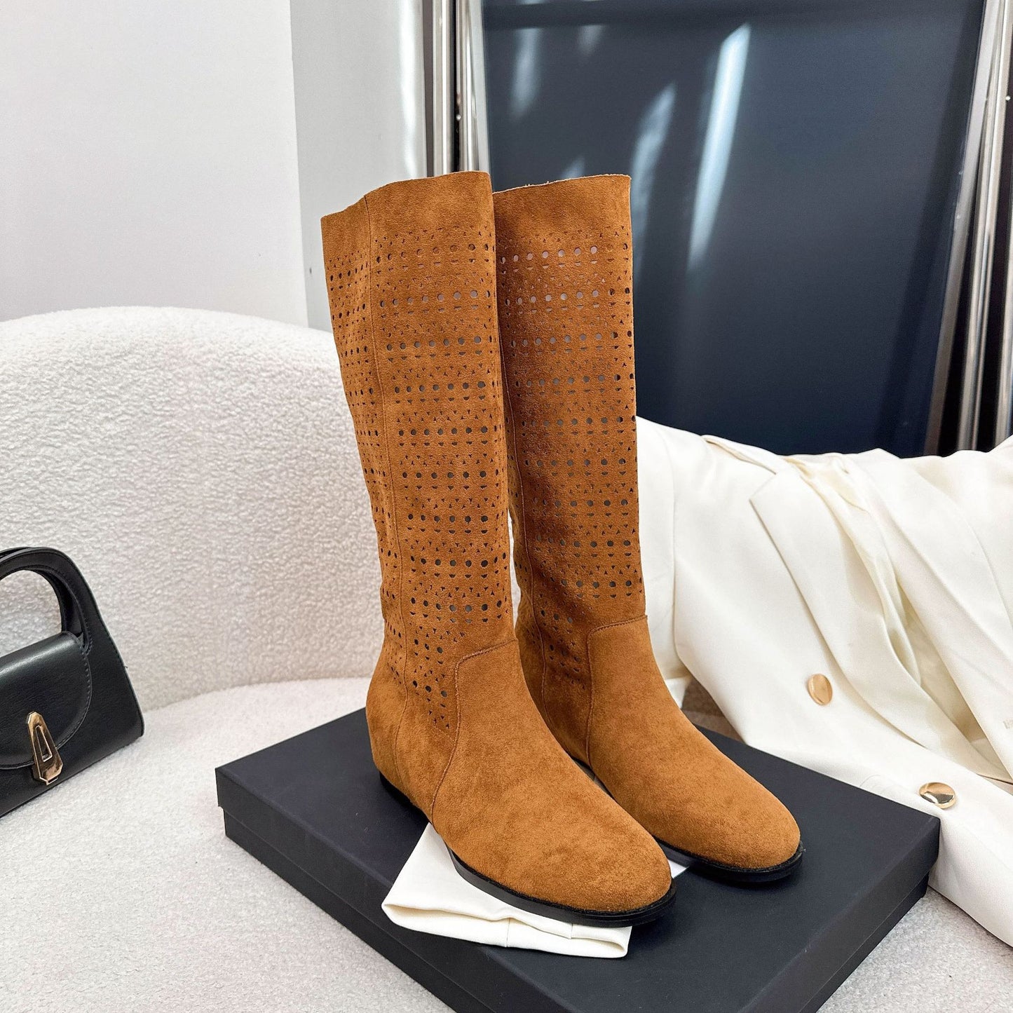 Women's Height Increased Hollow Out Flat Autumn Retro Below The Knee Women's Leather Boots