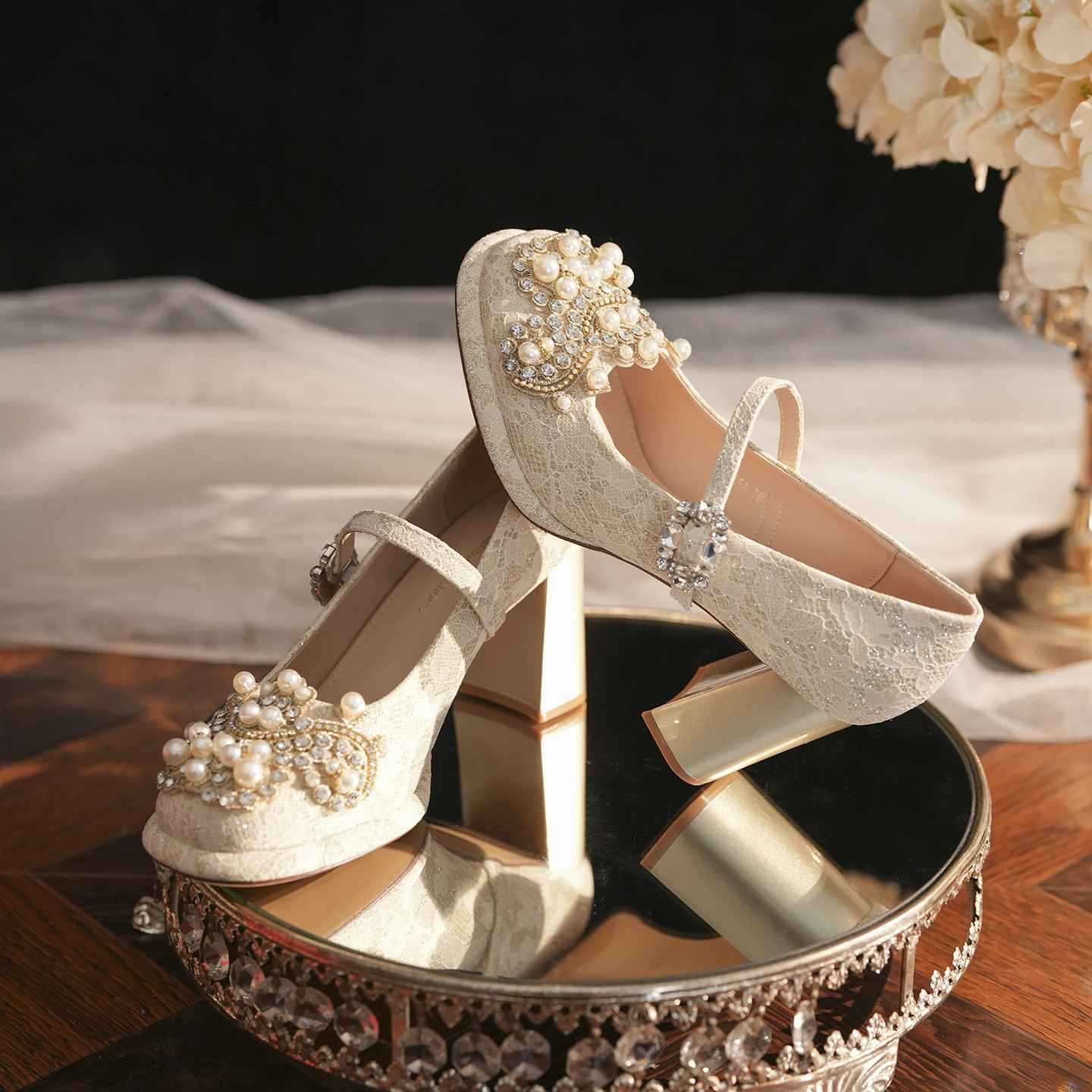 Jacquard Wedding Pearl Rhinestone Chunky Square Toe All-inclusive Heels