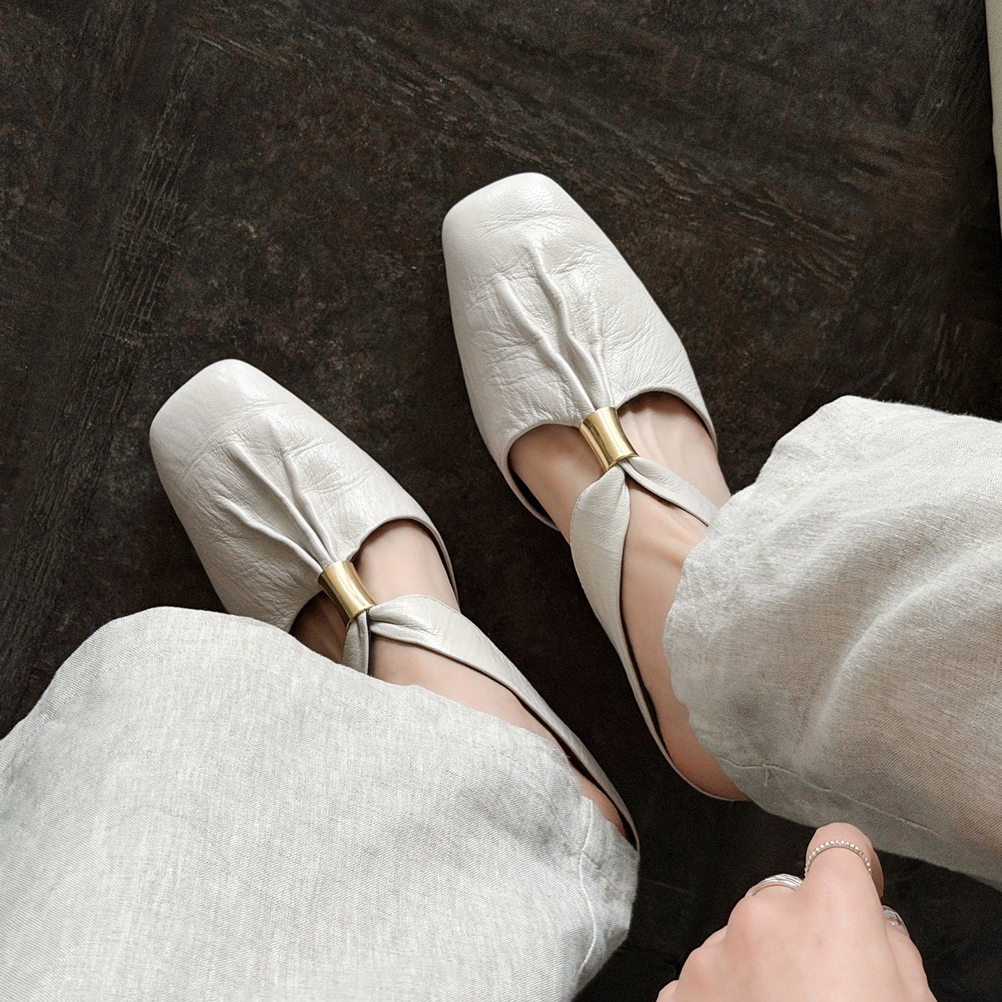 Women's Super Popular Beautiful Small Wedge Roman Breathable Muller Closed Toe Slippers