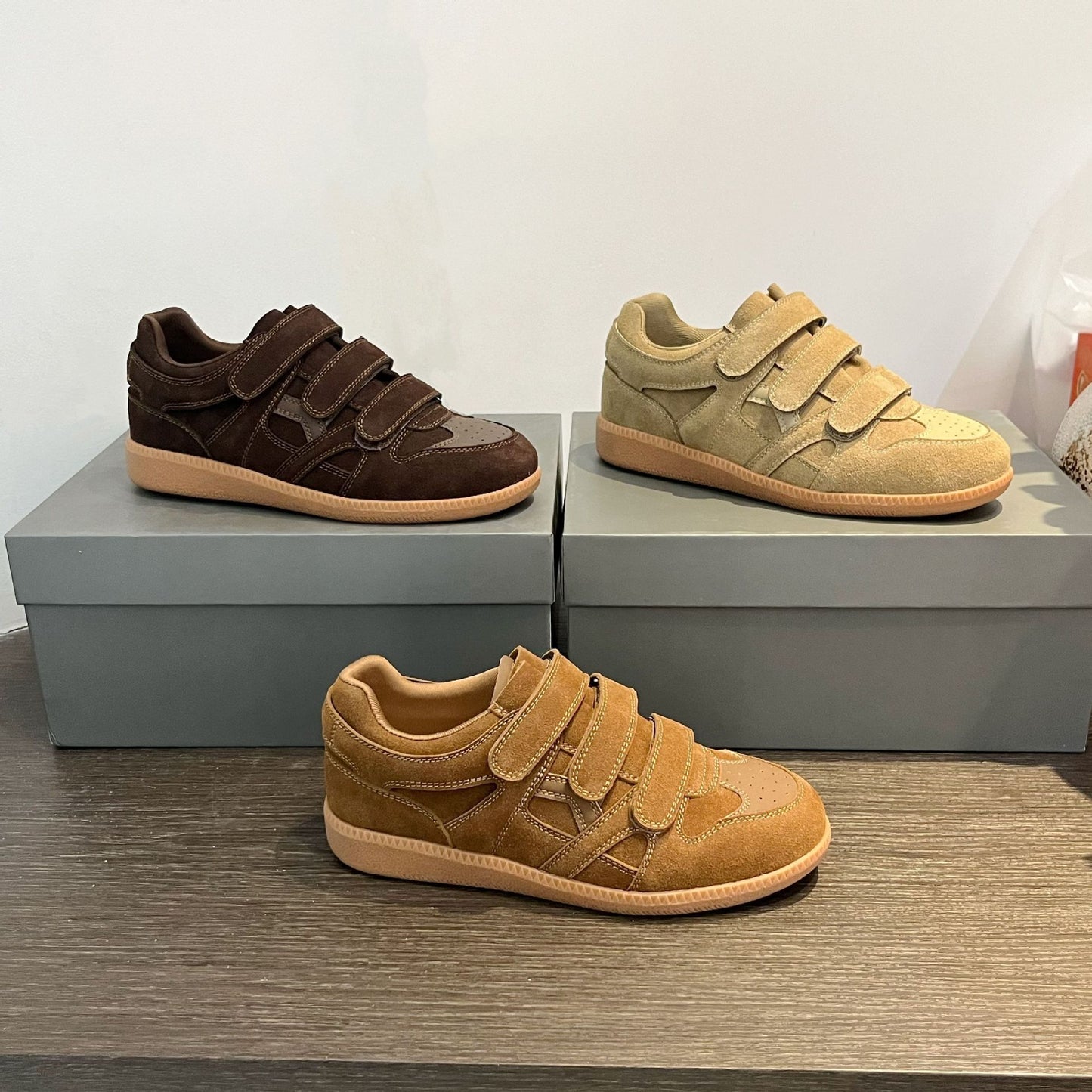 Women's Spring Velcro Triple Retro Sports Fashion Women's Casual Shoes