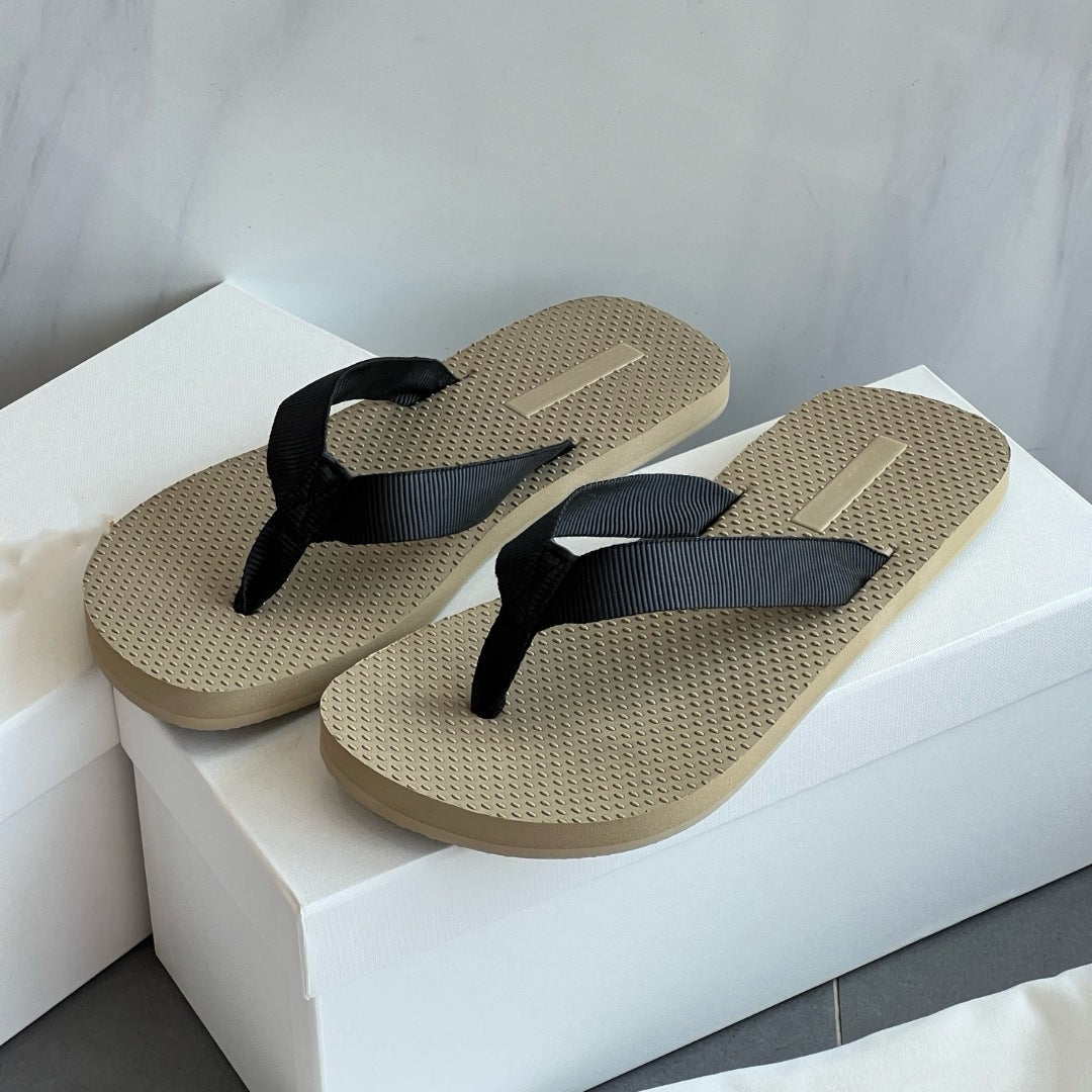 Classy Beautiful Women's Thick-soled Beach Fashion Slippers