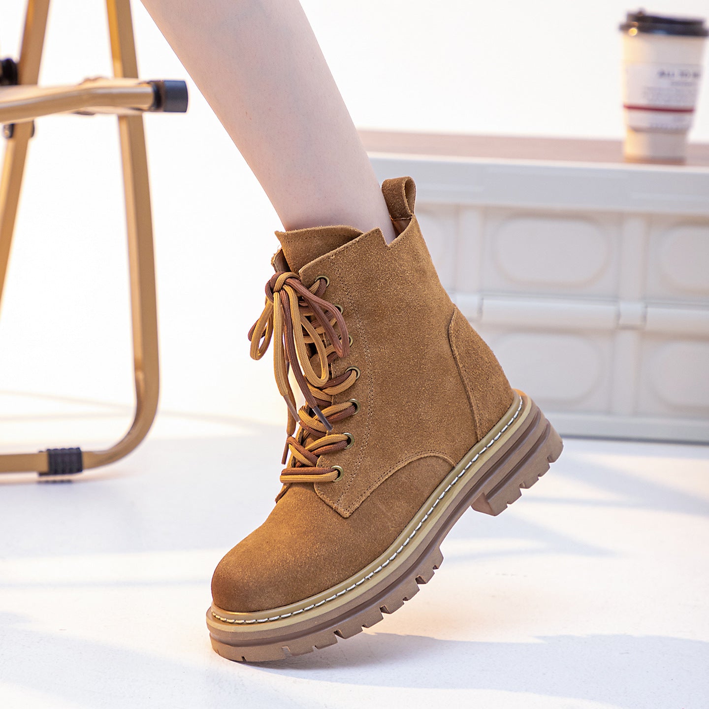 Women's Style Brown Super Hot Thick Bottom Boots