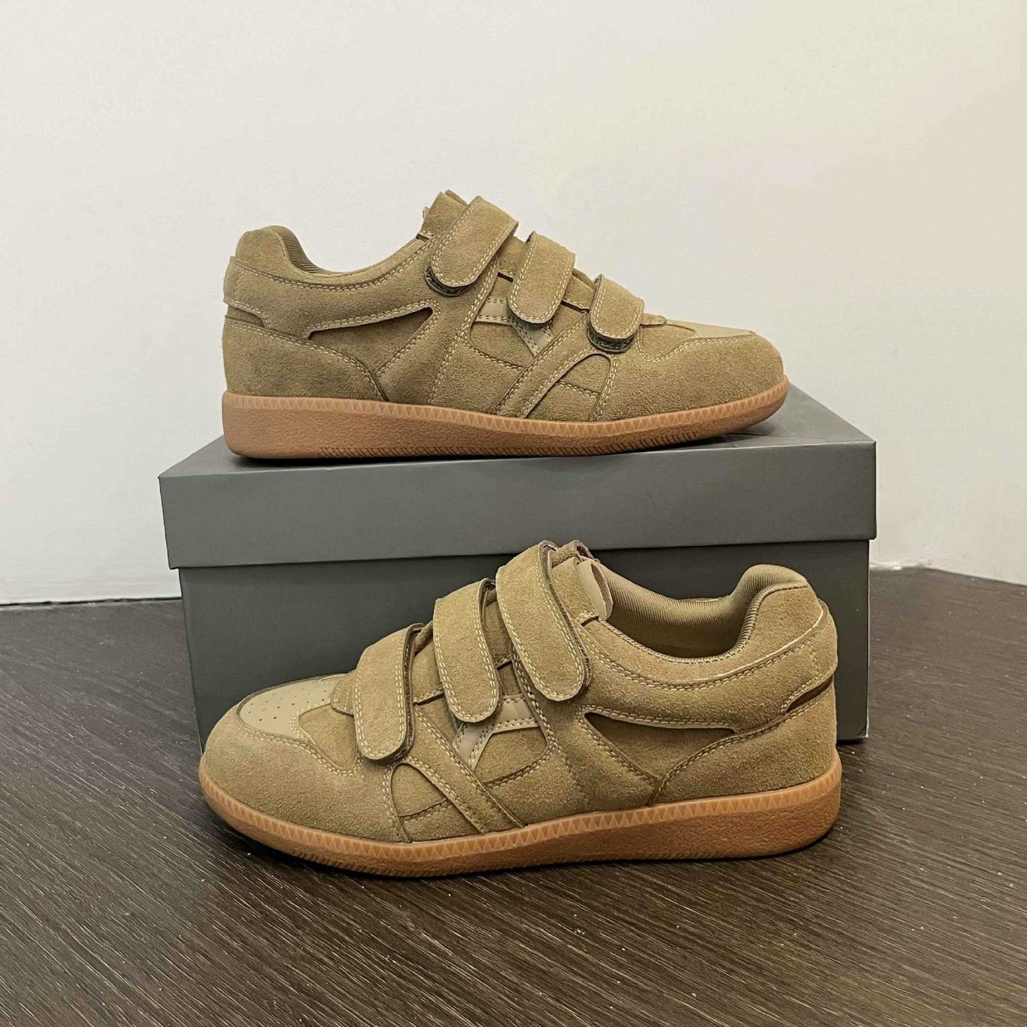 Women's Spring Velcro Triple Retro Sports Fashion Women's Casual Shoes