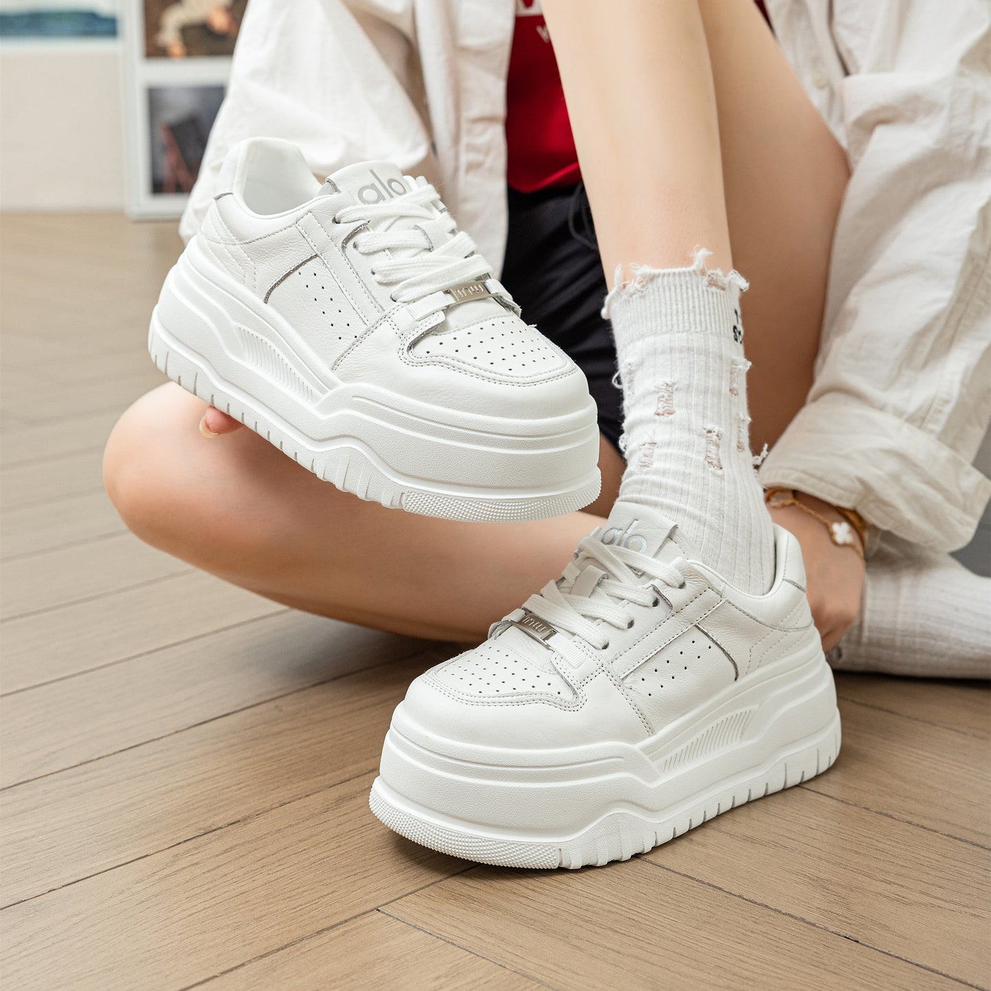 Women's Layer Cowhide Muffin Platform White Versatile Single-layer Women's Board Shoes