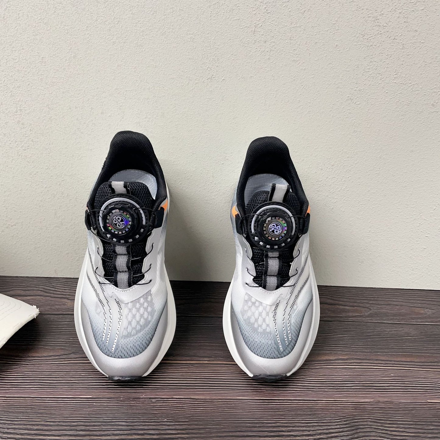 Children's Light Comfortable Rotating Button Summer Single Children's Sports Shoes