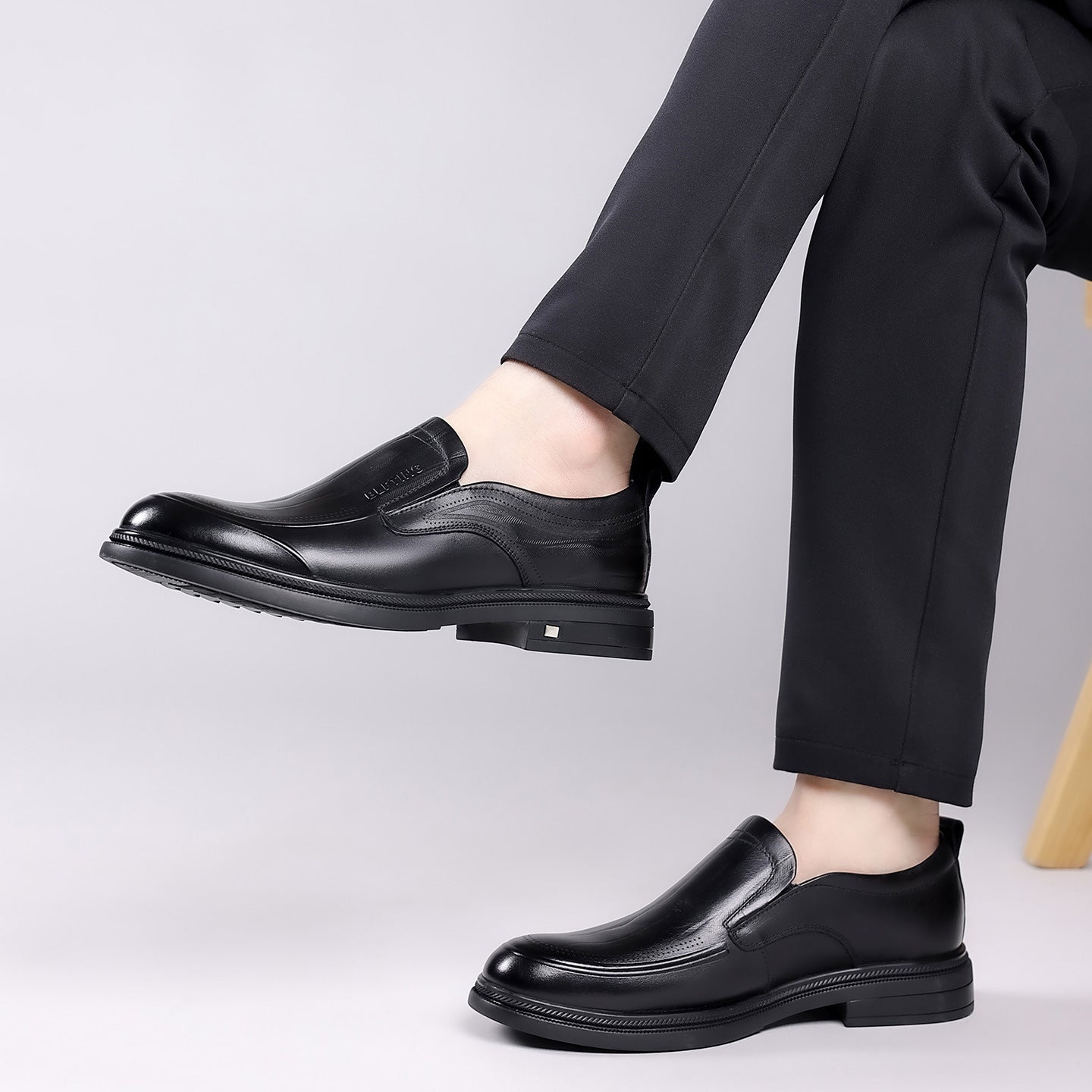 Men's Layer Cowhide Spring High-grade British Slip-on Men's Business Leather Shoes