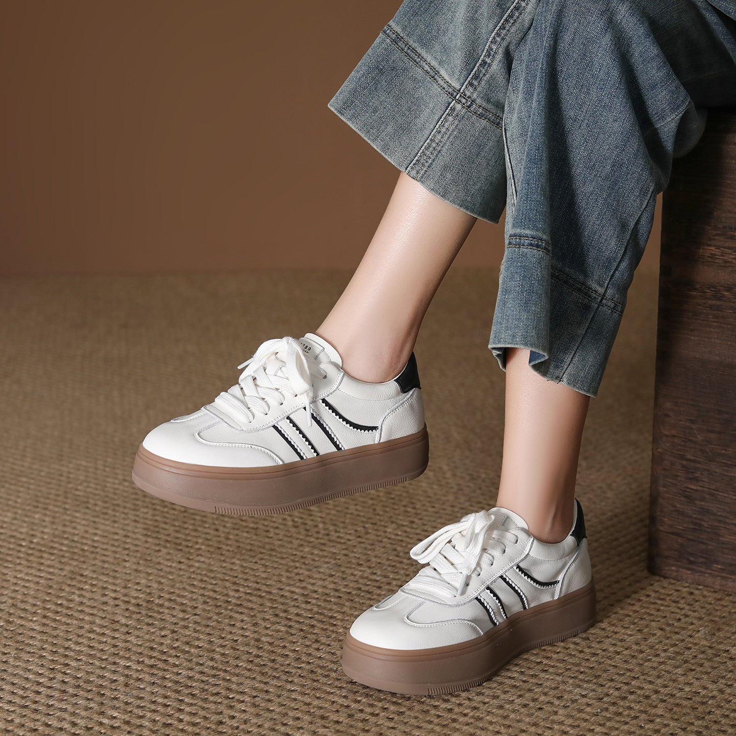 Women's First Layer Cowhide Easy Wear Spring Comfortable Portable Sneakers