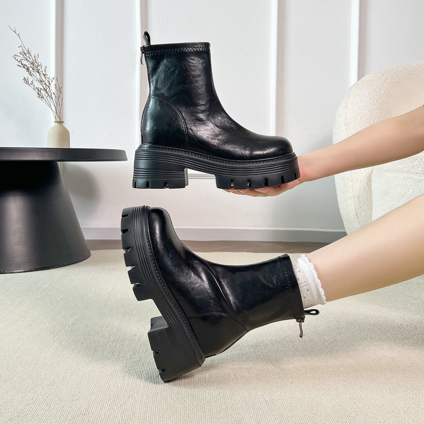 British Style Rear Zipper Martin Female Women's Leather Boots