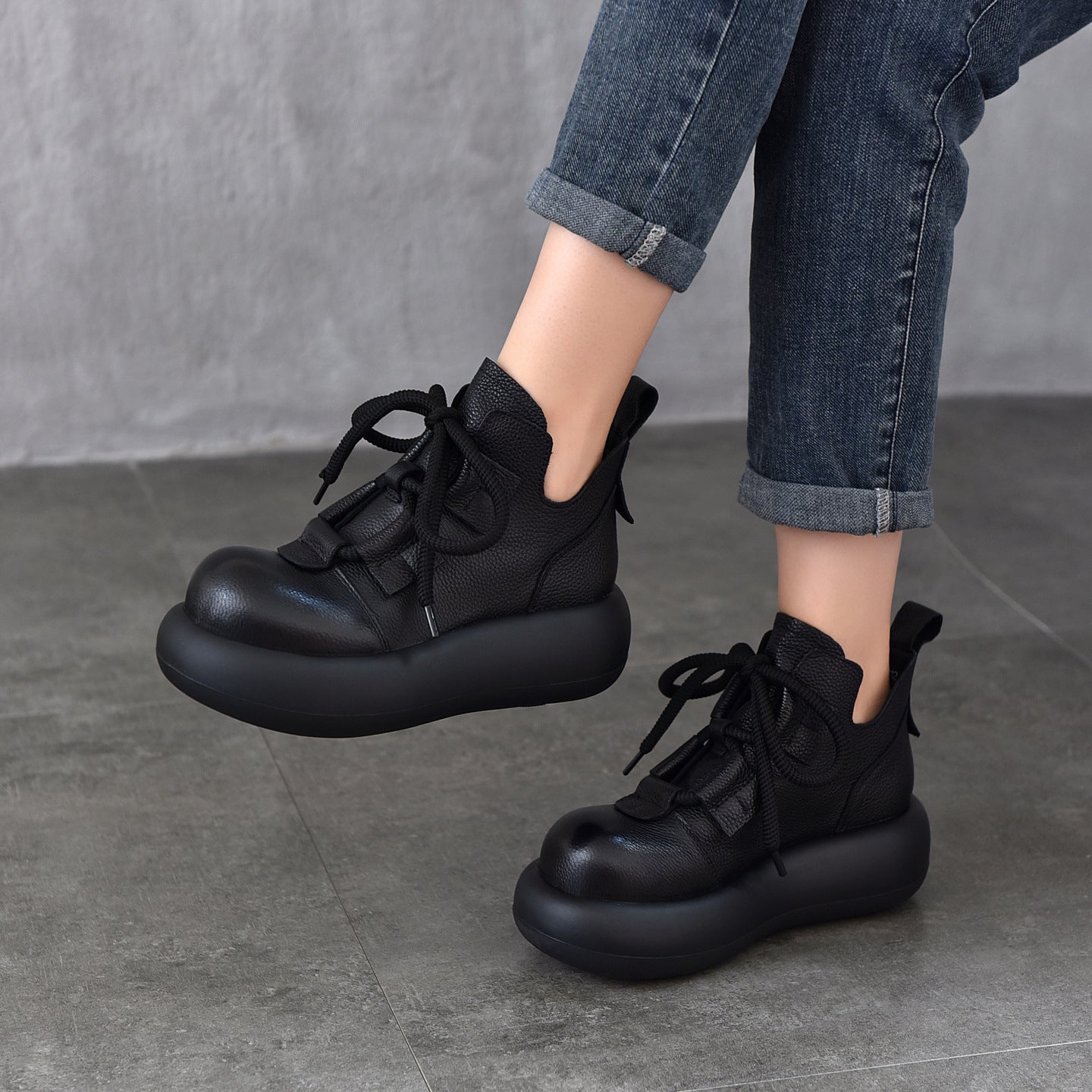 Women's Ankle Authentic First Layer Cowhide Platform Round Boots