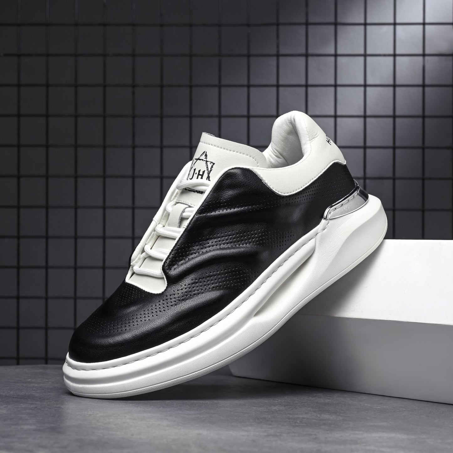Men's White Springtide Flow Platform Mcqueen Men's Board Shoes
