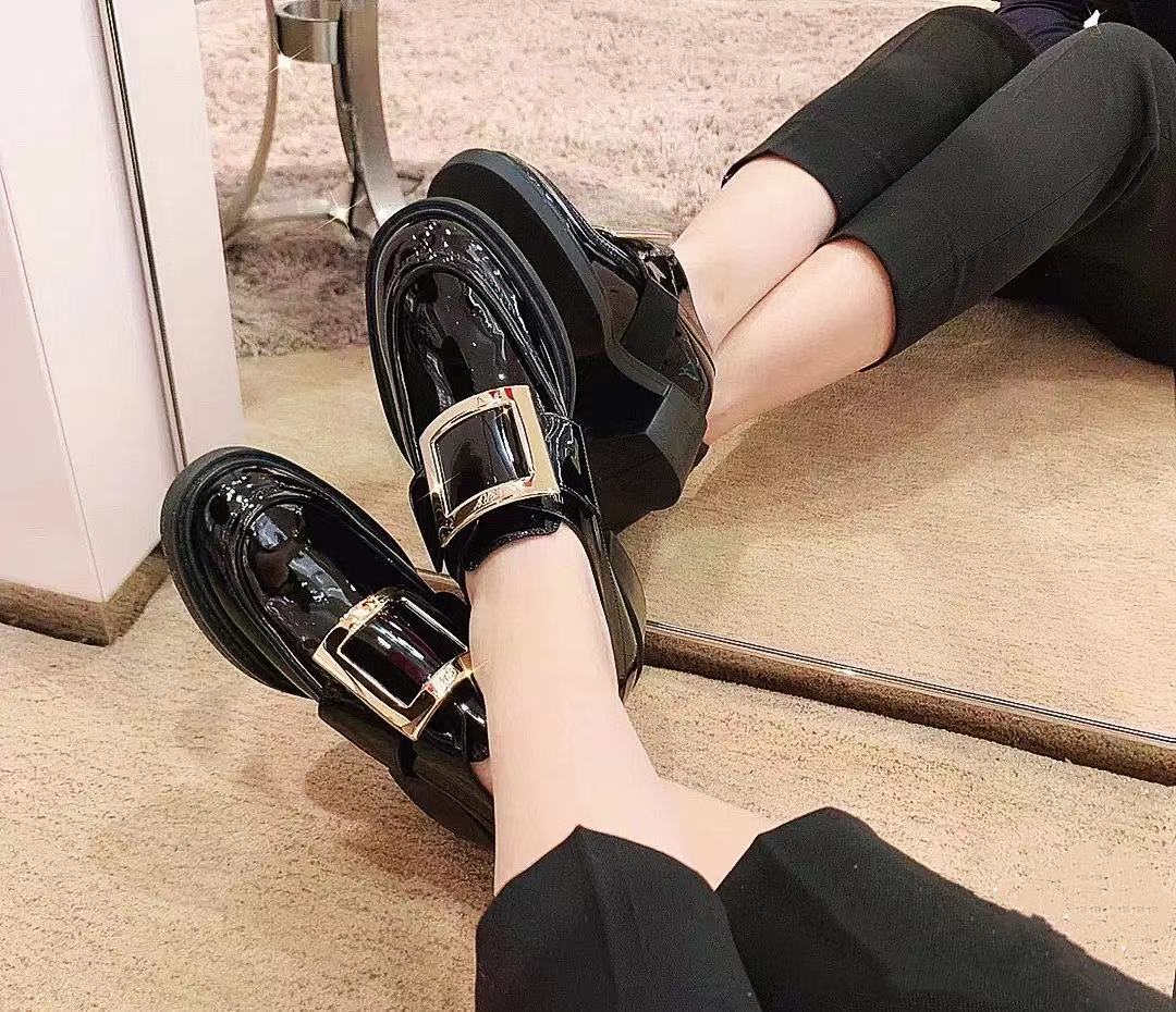 British Style Female Preppy Patent Square Buckle Loafers