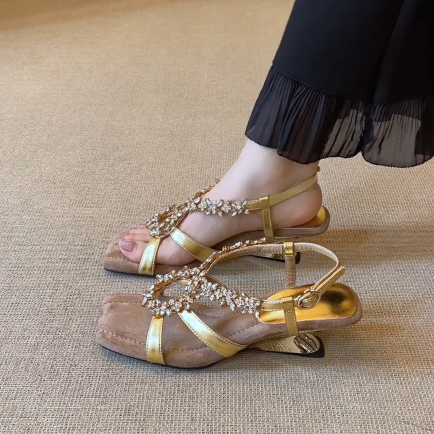 Version French Style Rhinestone High-heeled Not Tired Foot Female Square Sandals