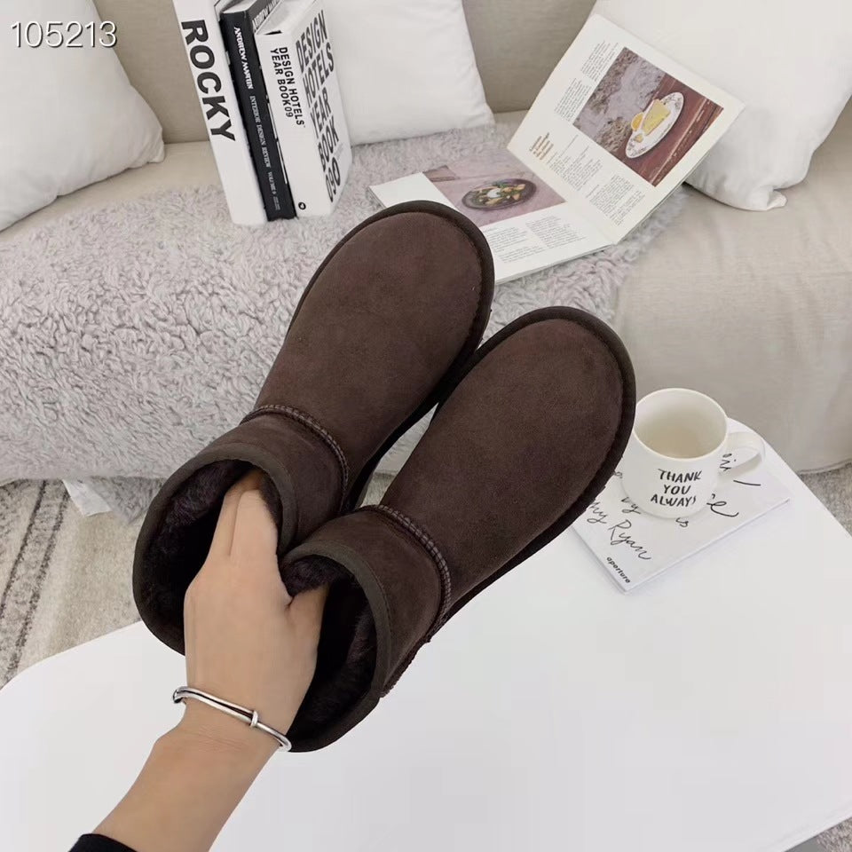 Women's & Men's Sheepskin Fur Slip-on Short Insulated Snow Boots