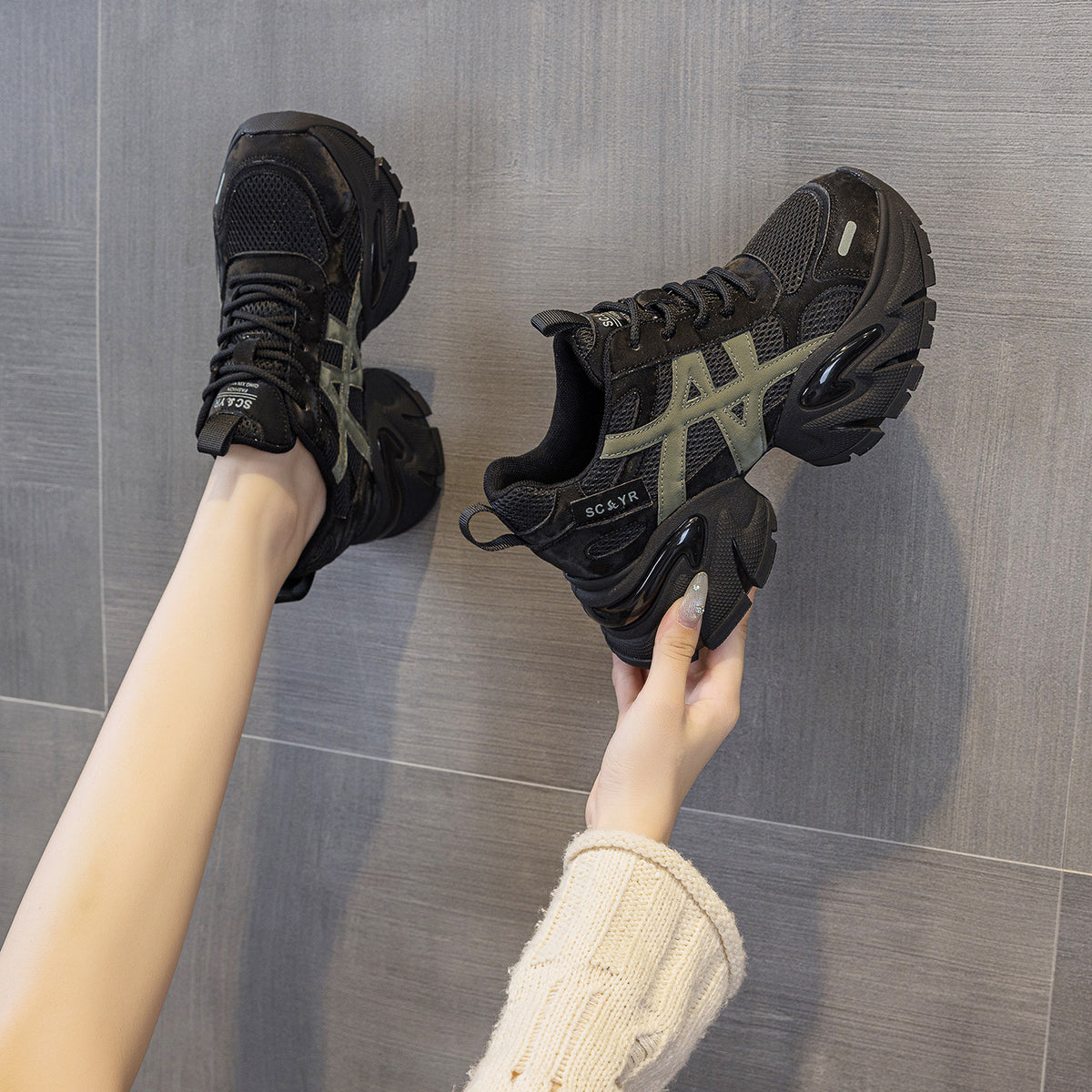 Women's Dad Autumn Subnet Surface Breathable Sports Casual Shoes