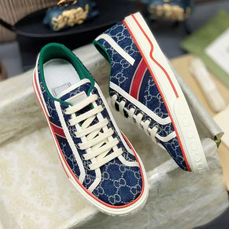 Pink Flat Skateboard Retro White Presbyopic Sneakers