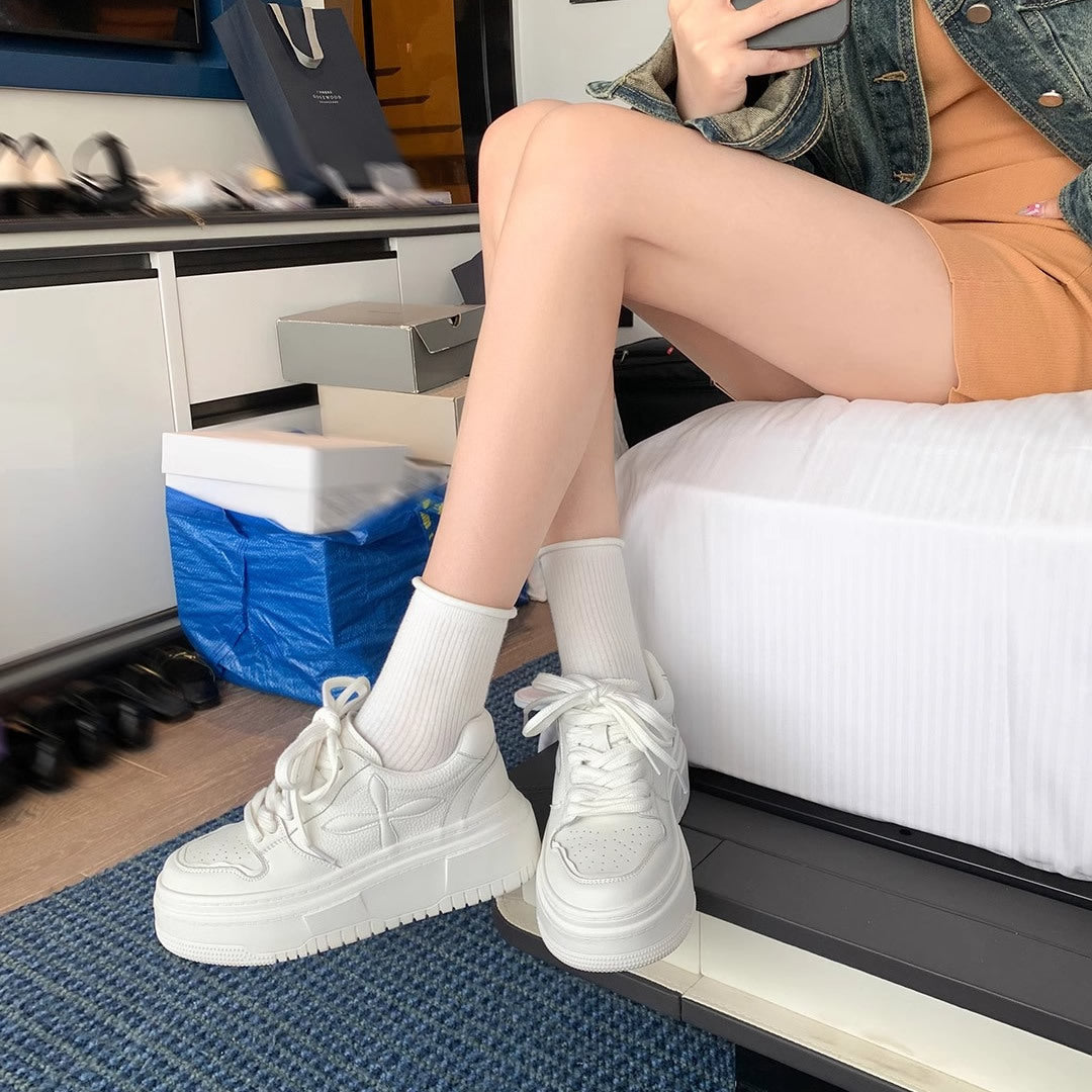 Women's Cowhide Version Small Size Slim Fit Younger Platform Height Women's Casual Shoes