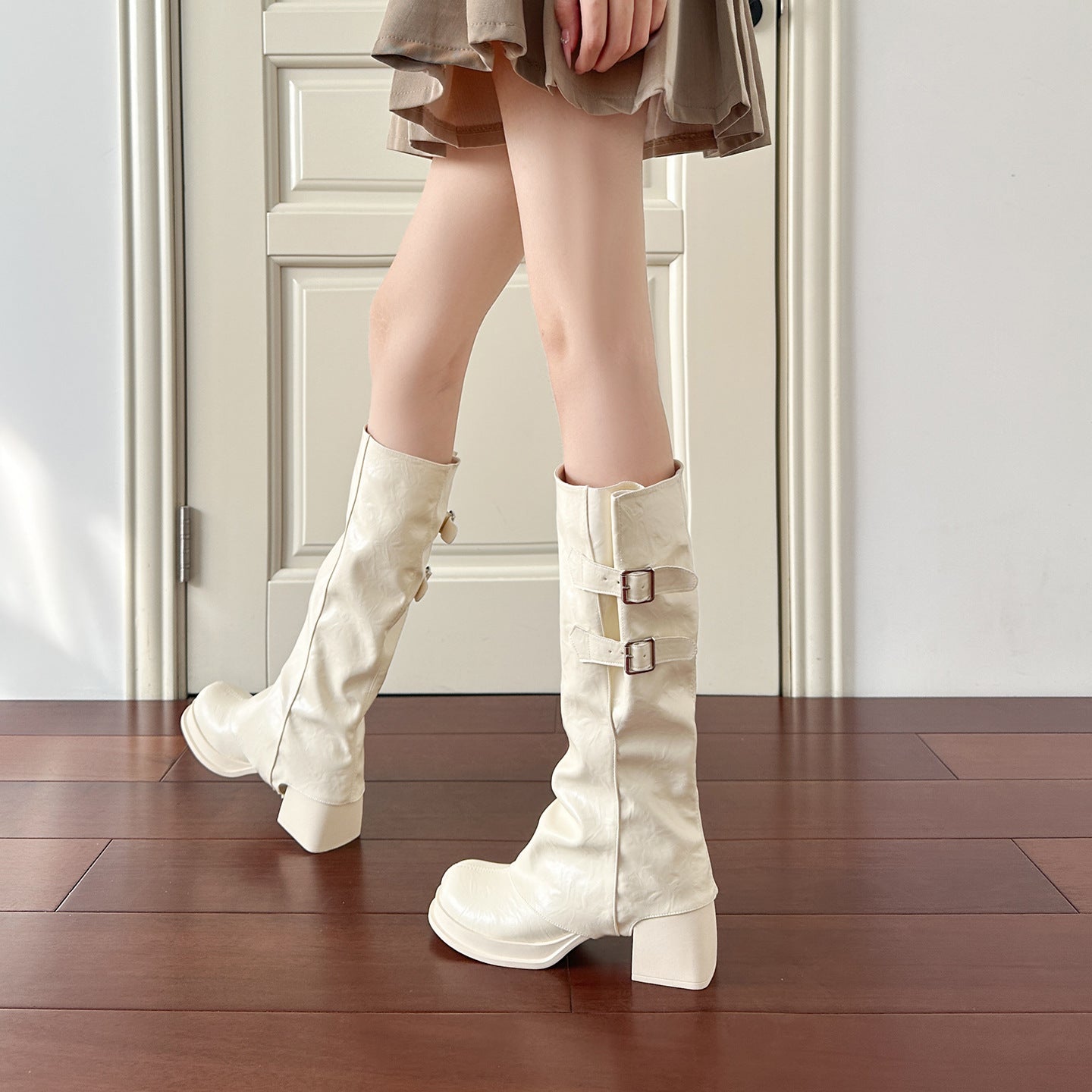 Removable Pile Style Thick High Platform Leg White Boots