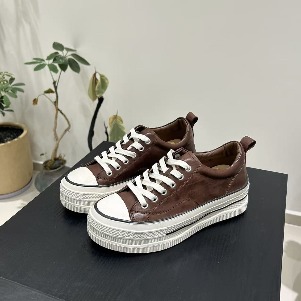Women's Platform Classic Style Increased Lace Up Round Toe Women's Board Shoes