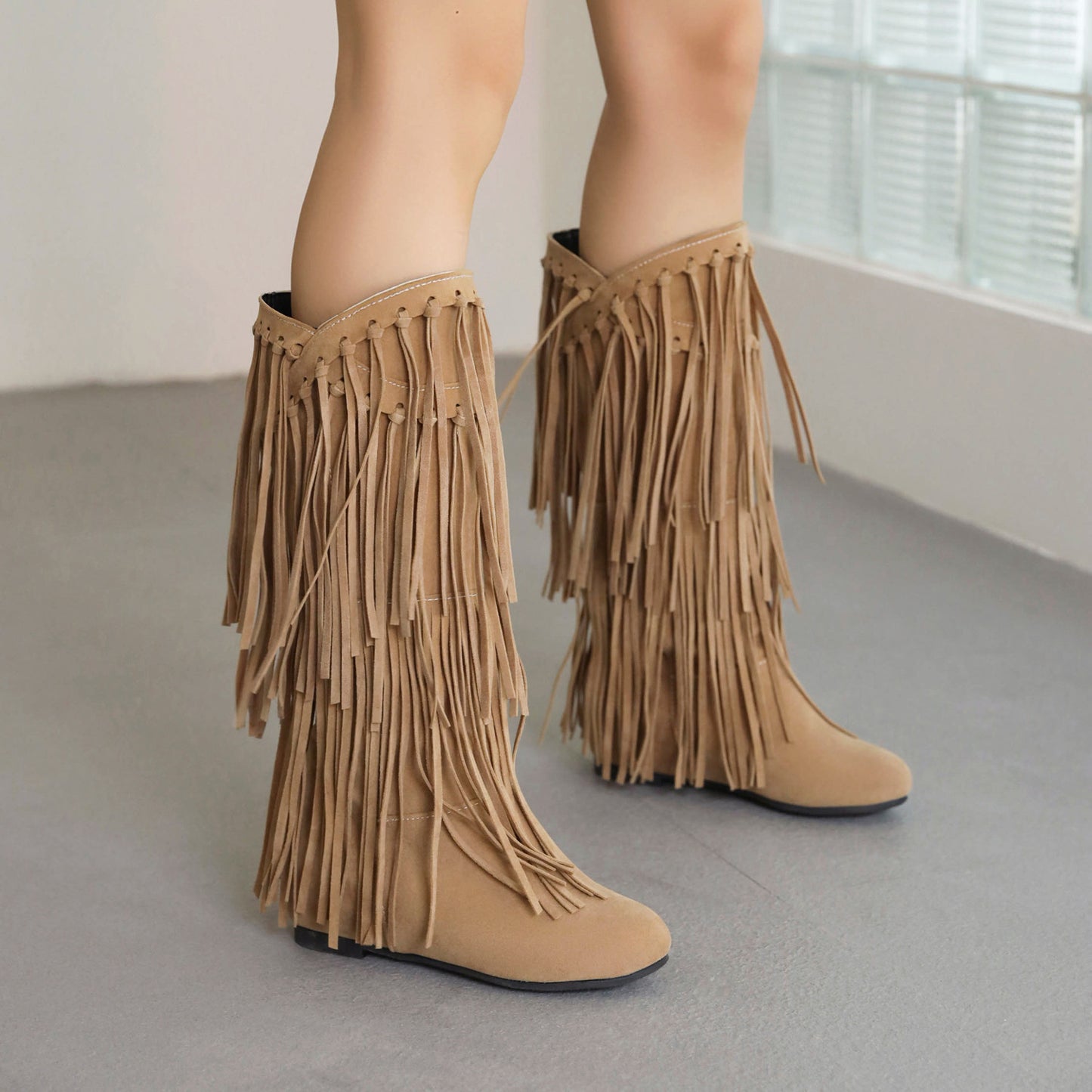 Women's Large Size Tassel Preppy Style Flat Women's Leather Boots