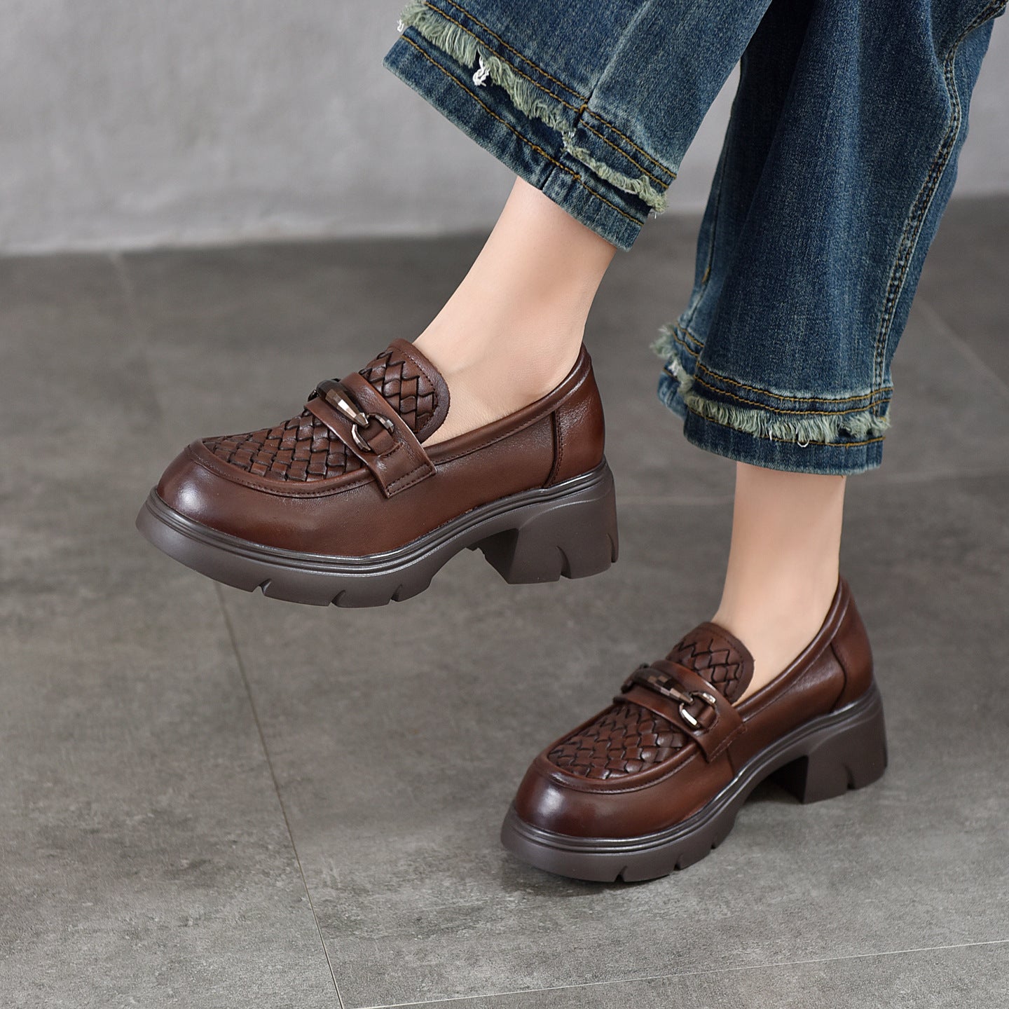 Women's Lightweight Platform Round Toe Genuine Commuter Cowhide Men's Shoes