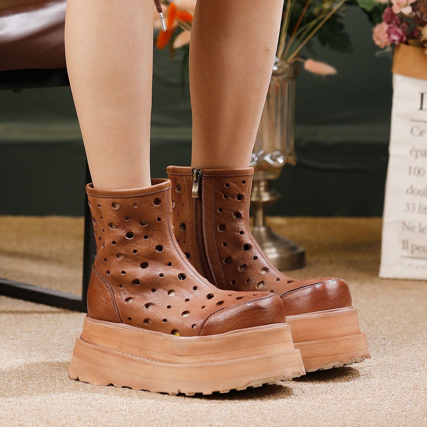 Women's Genuine Retro Hollow Large Round Head Boots