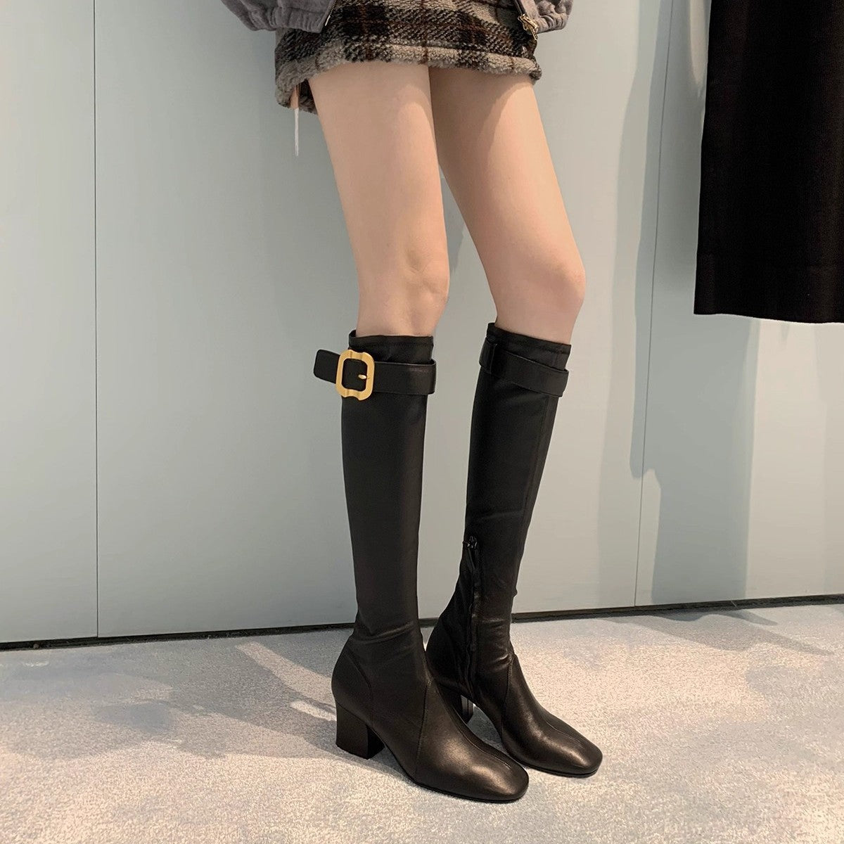 Grape Mom Chunky Zhang Gold Buckle Half Zipper Heels