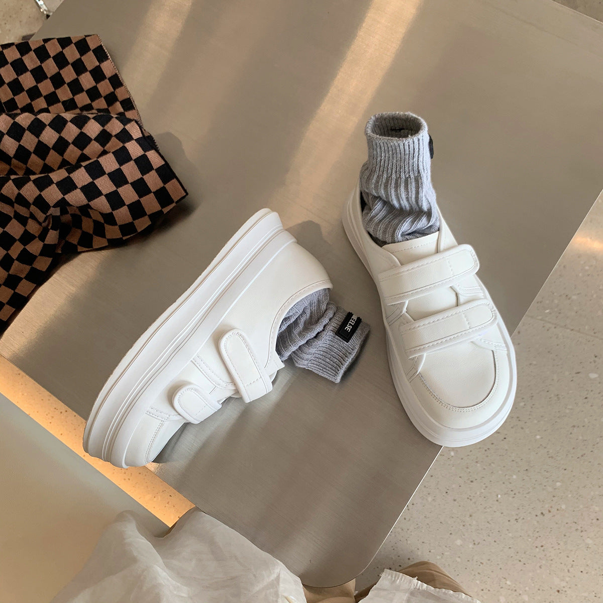 Women's Grape Mom Velcro Platform Best-selling White Sneakers