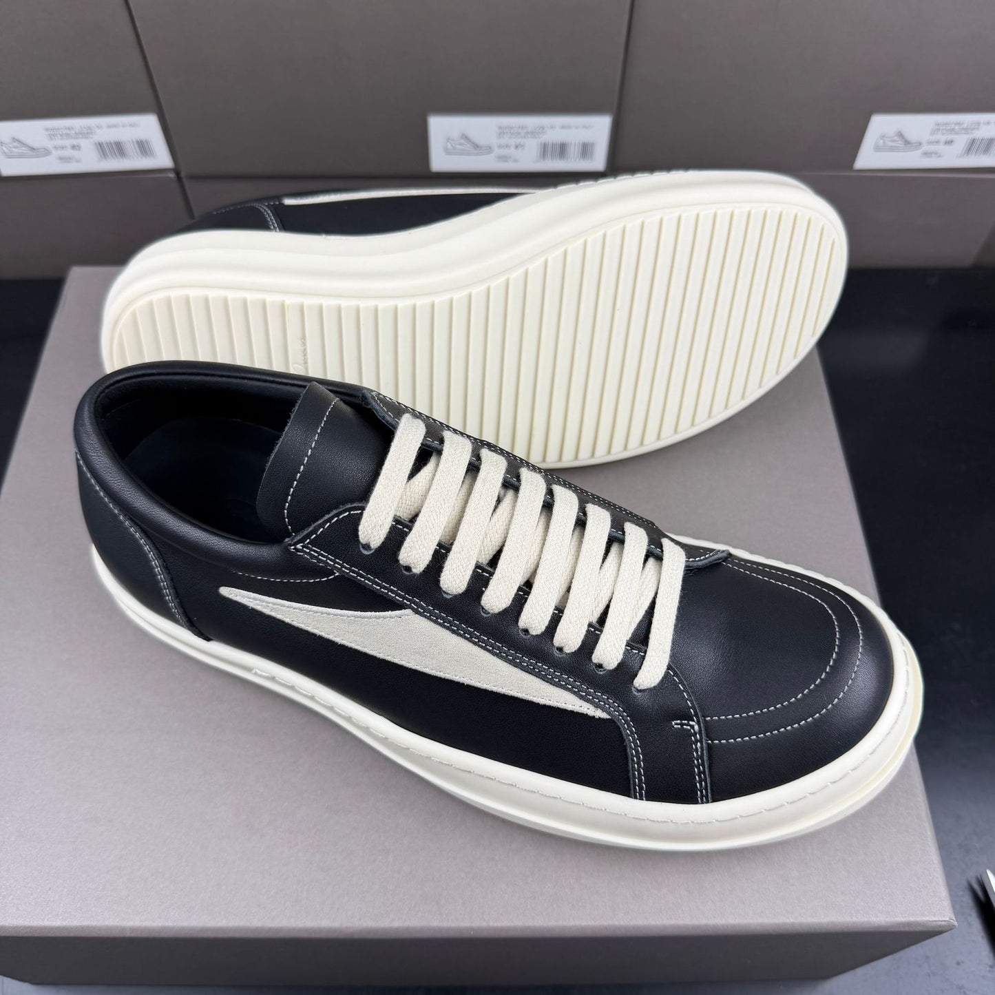 Men's Classic Small Briefs Vintage Low Top Full Men's Board Shoes