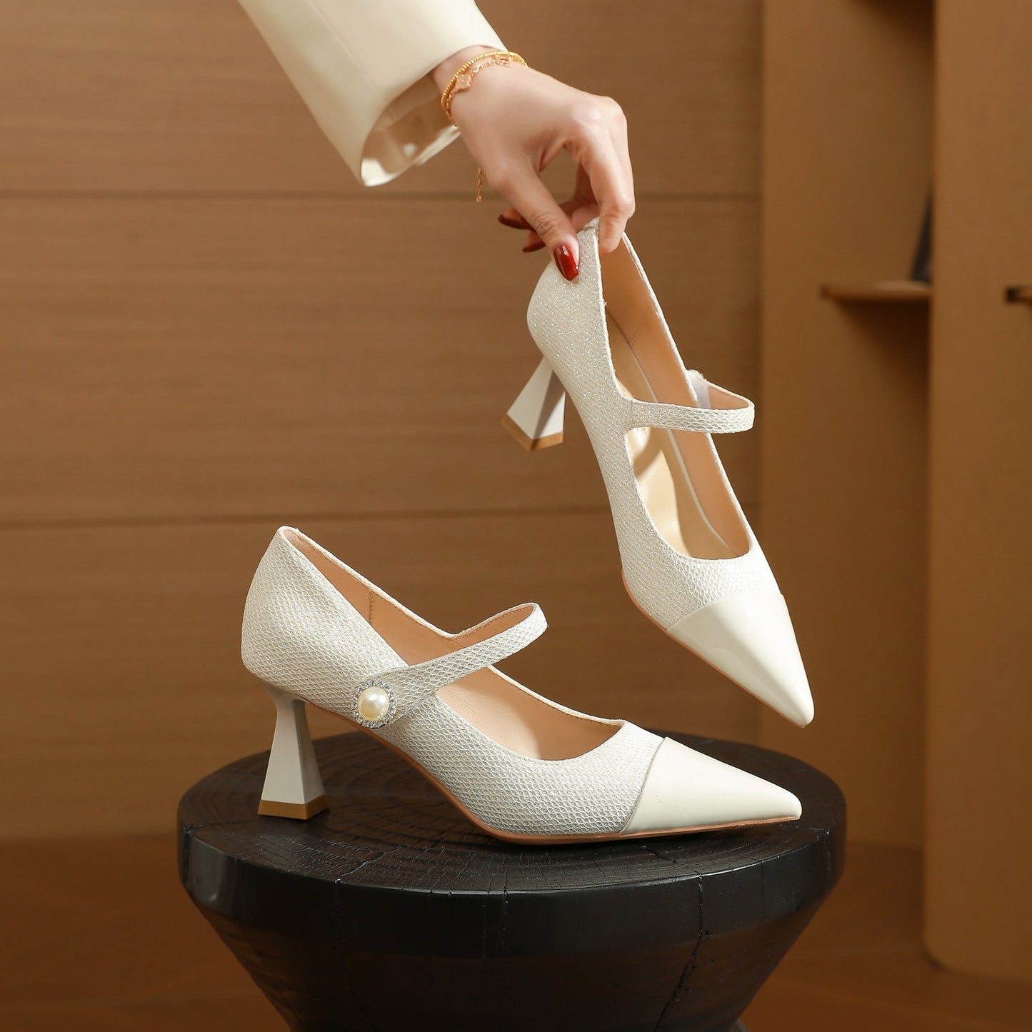 Women's Sheepskin High Stiletto Pointed Stitching Strap Mary Women's Fashion Shoes