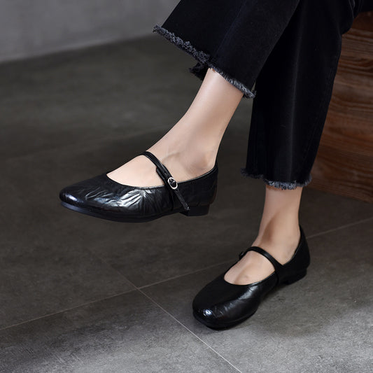 Women's Two Pairs Of Pattern First Layer Men's Shoes