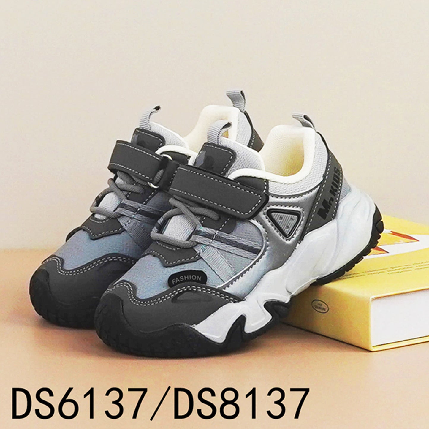 Ji Mi Chun Sports Soft Bottom Kid's Sneakers