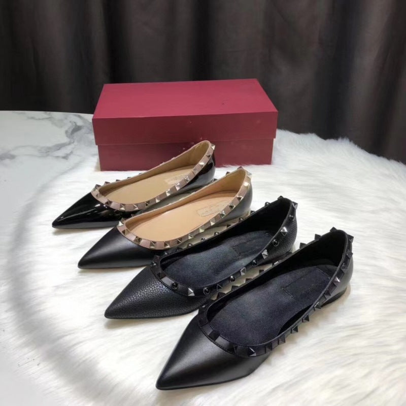 Women's Shallow Mouth Rivet Pointed Flat Summer Flat-heeled Wedding Women's Fashion Shoes