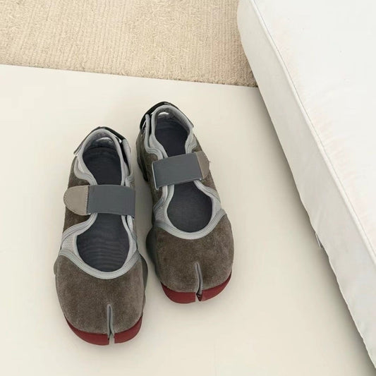 Women's Korean Retro Niche Design Comfortable Low-cut Casual Shoes