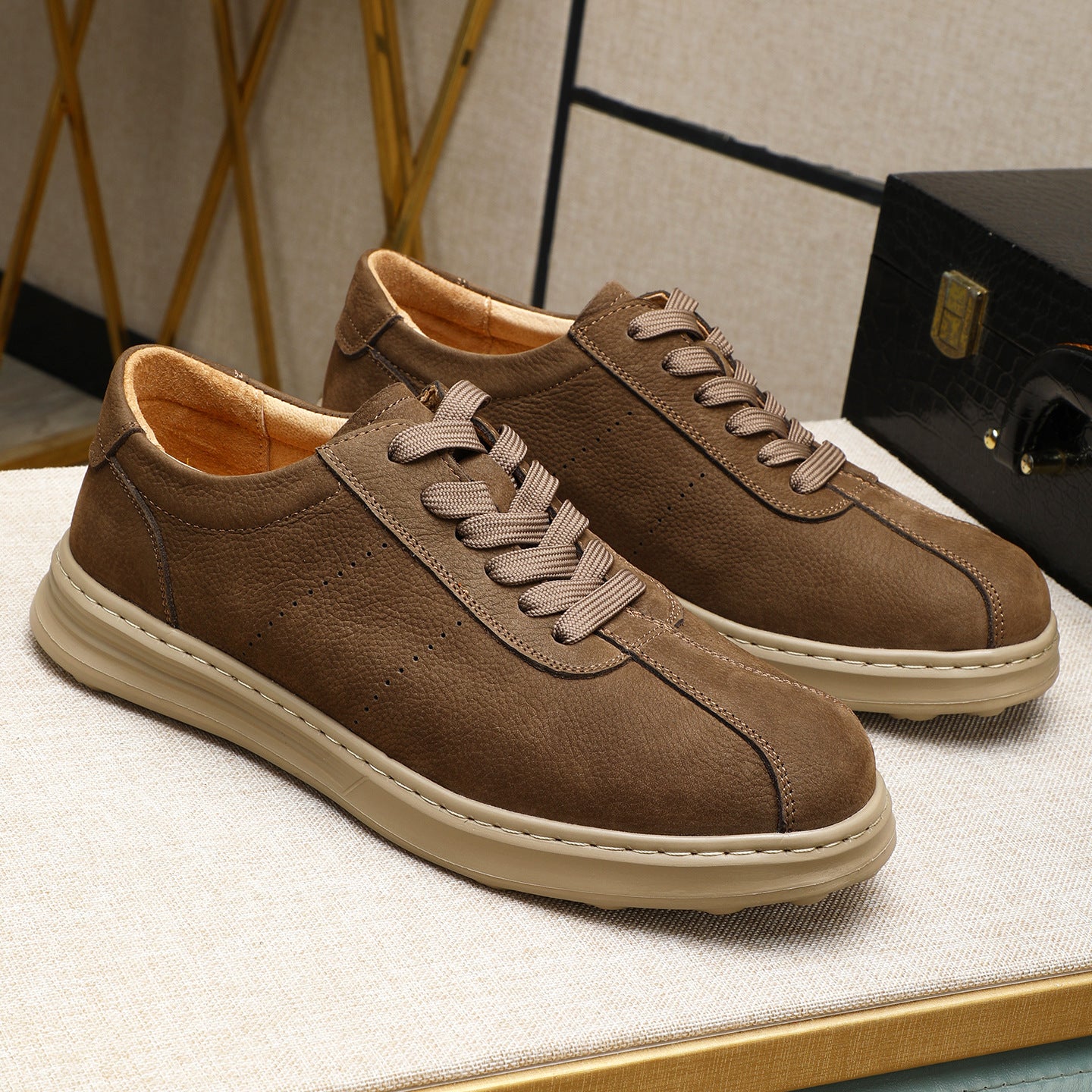 Men's Light Bottom Matte Cowhide Autumn Comfortable Platform Warm Genuine Men's Casual Shoes