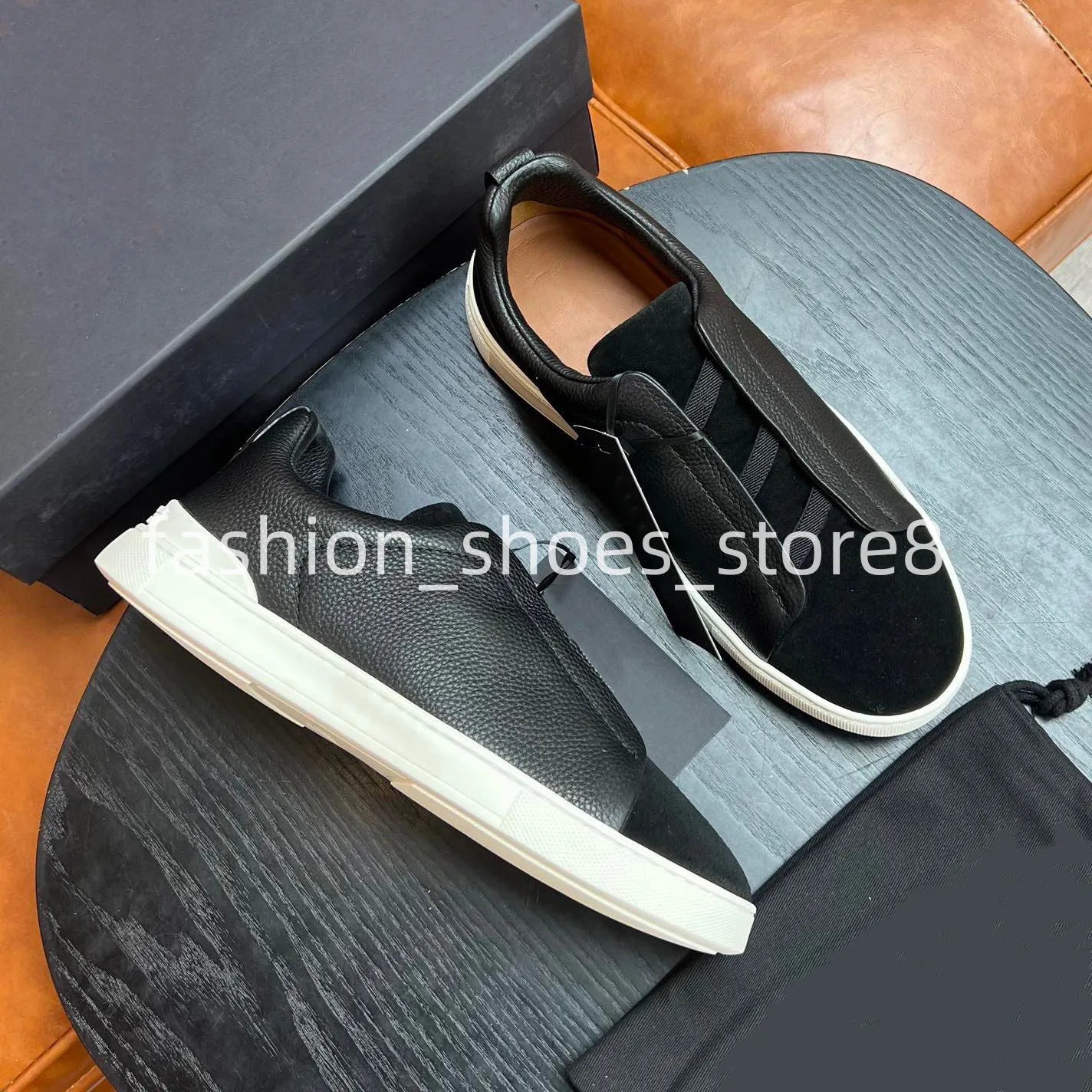 Men's Slip-on Cross Elastic Band Flat Lightweight Comfortable Men's Board Shoes