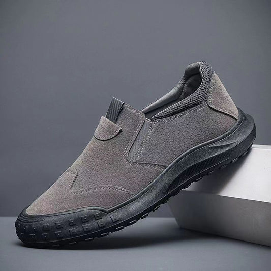 Men's Round Toe Korean Fashion Slip-on Labor Men's Shoes