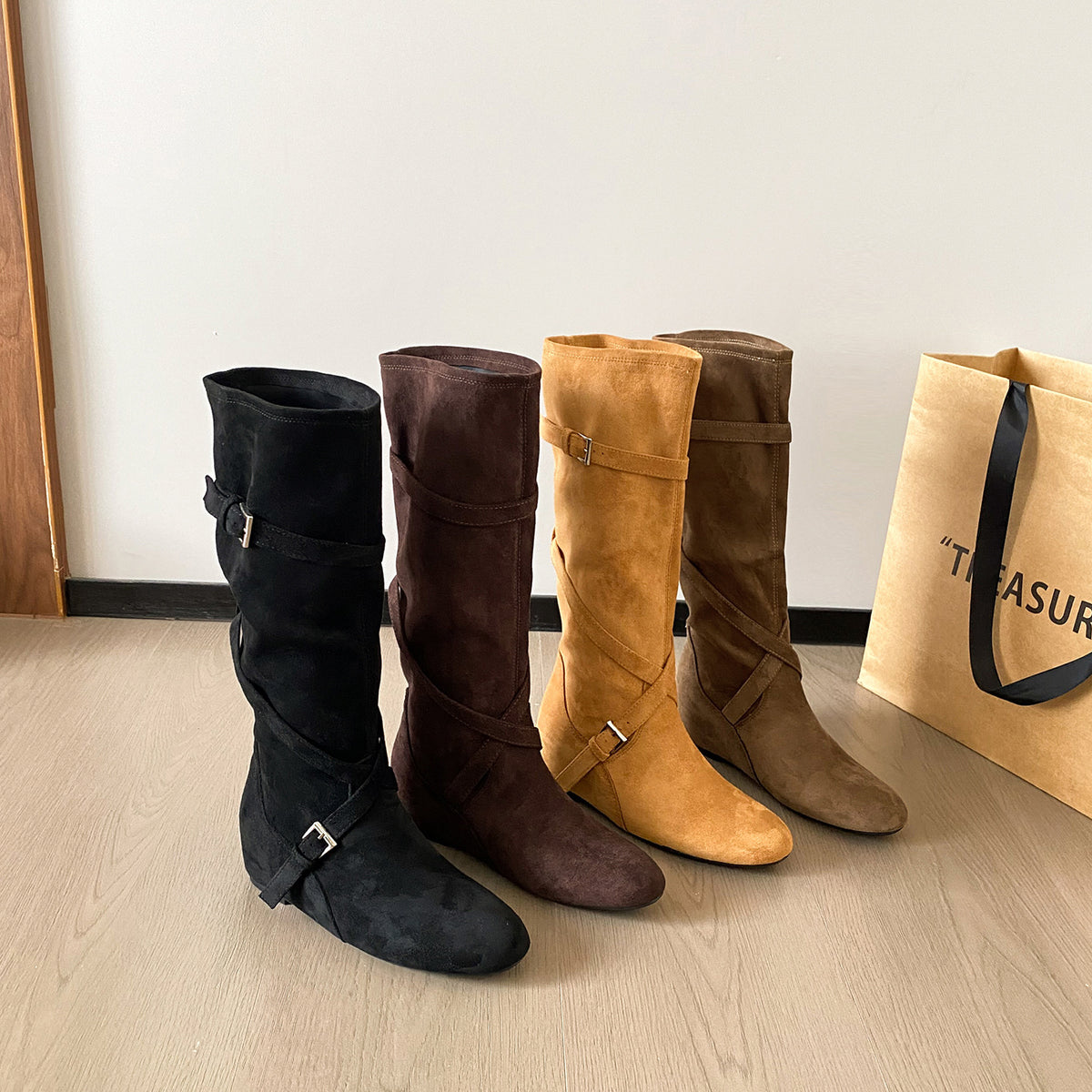Women's Western Cowboy Korean Round Head Buckle Soft Boots