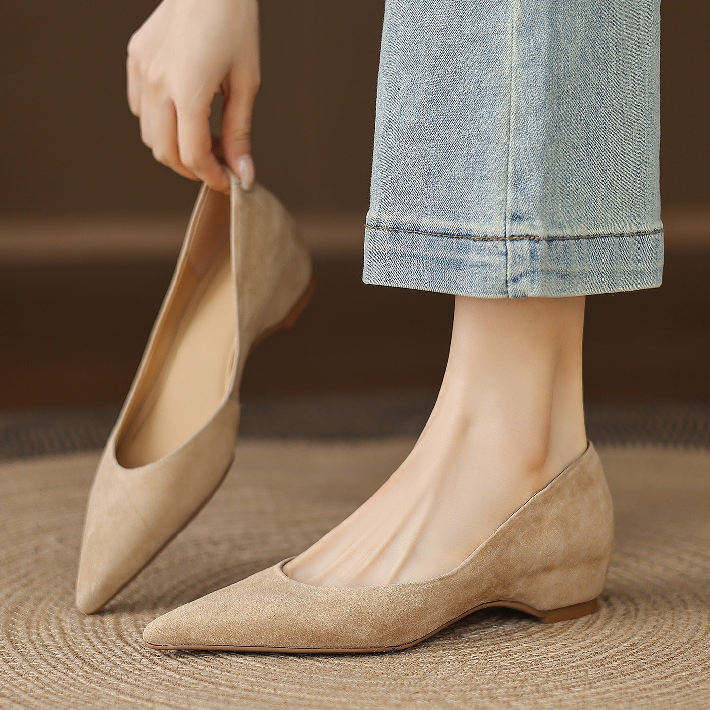 Women's Professional Commute Pointed Toe Pumps Sheep Split Cowhide Inner Height Leather Shoes