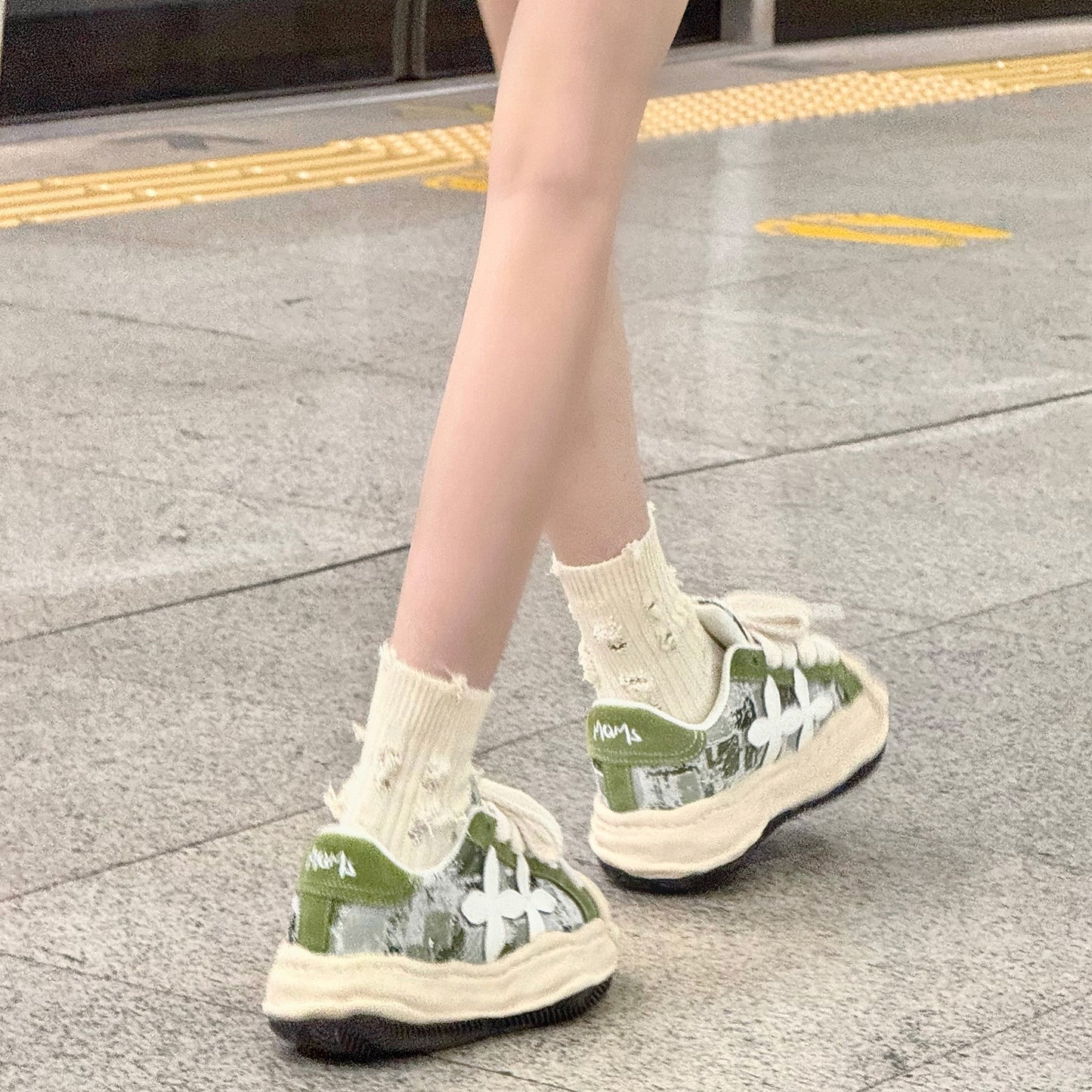 Men's & Women's Clover Series Platform Elevator Trendy Couples Men's Board Shoes