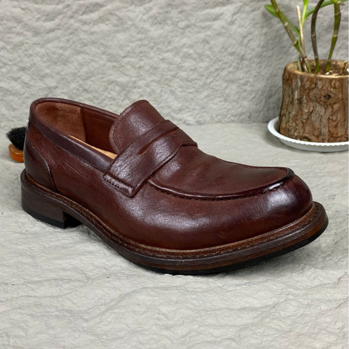 Men's Round Toe Slip-on Washed Horse Business Loafers/doug Shoes