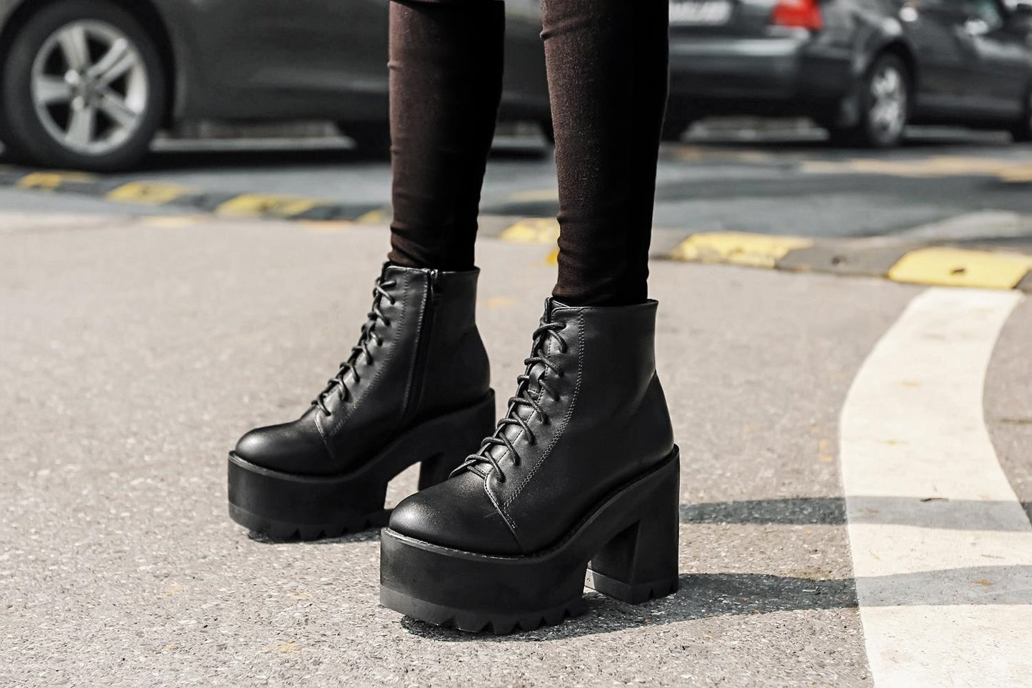 Long-term Fashion Platform Thick-soled Black Size Boots