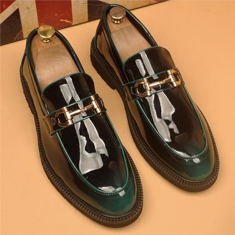 Men's Bright Business Formal Wear Slip-on Gradient Color Fashion Versatile Men's Casual Leather Shoes