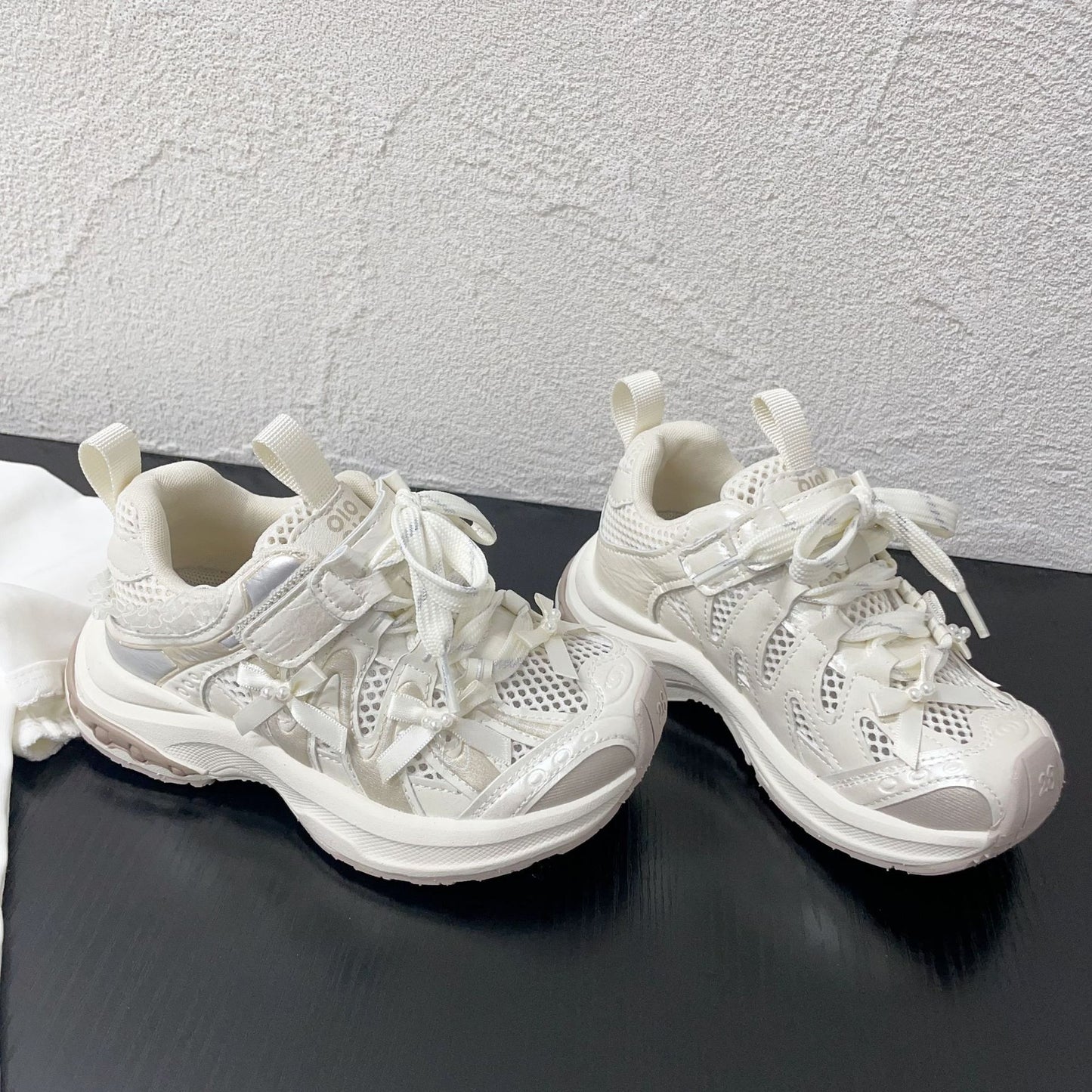 Ribbon Bow Paris Fashion Style Single Mesh Breathable Clunky Summer Sneakers
